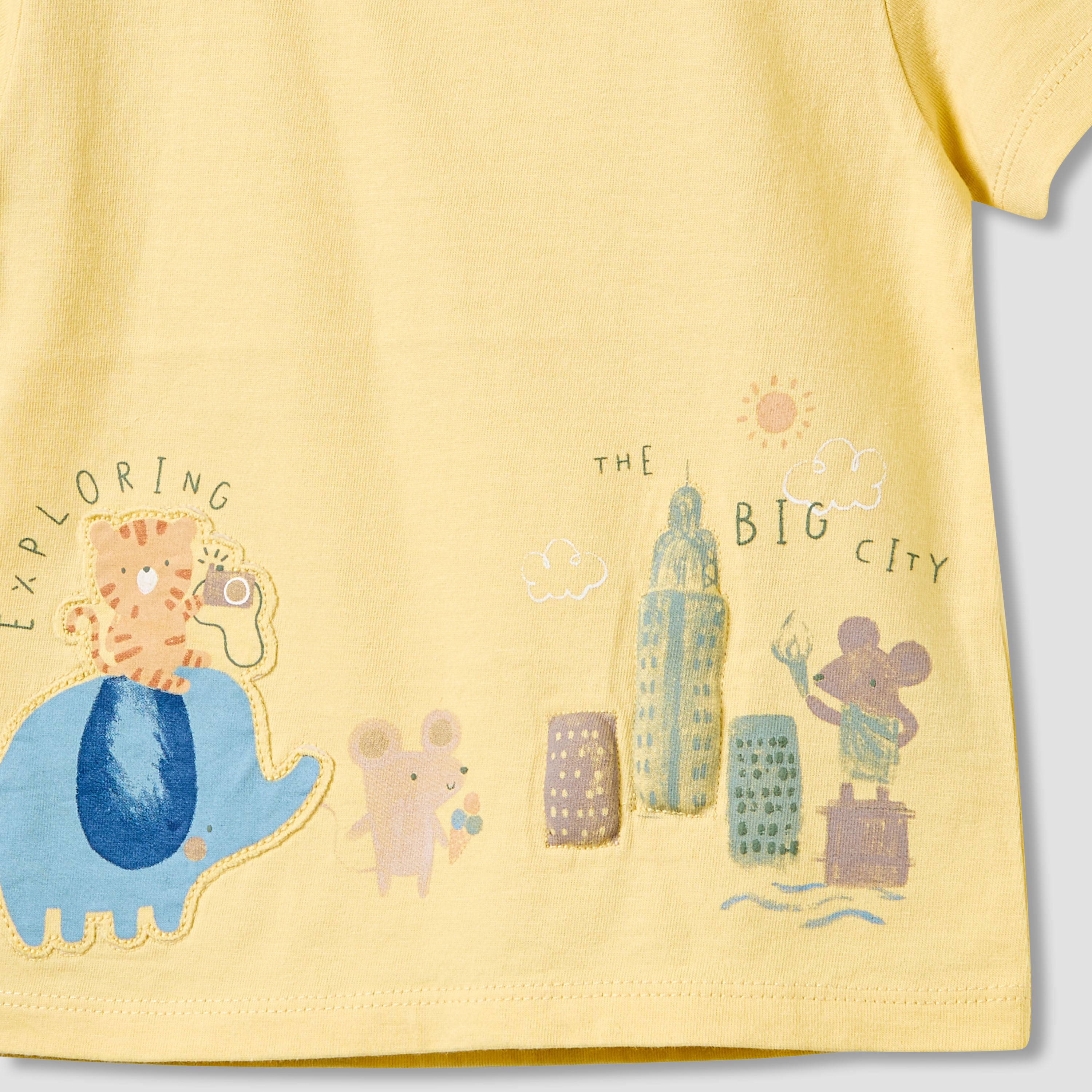 Juniors Boys Crew Neck T-shirt with Applique Accent - Cotton - Short Sleeves