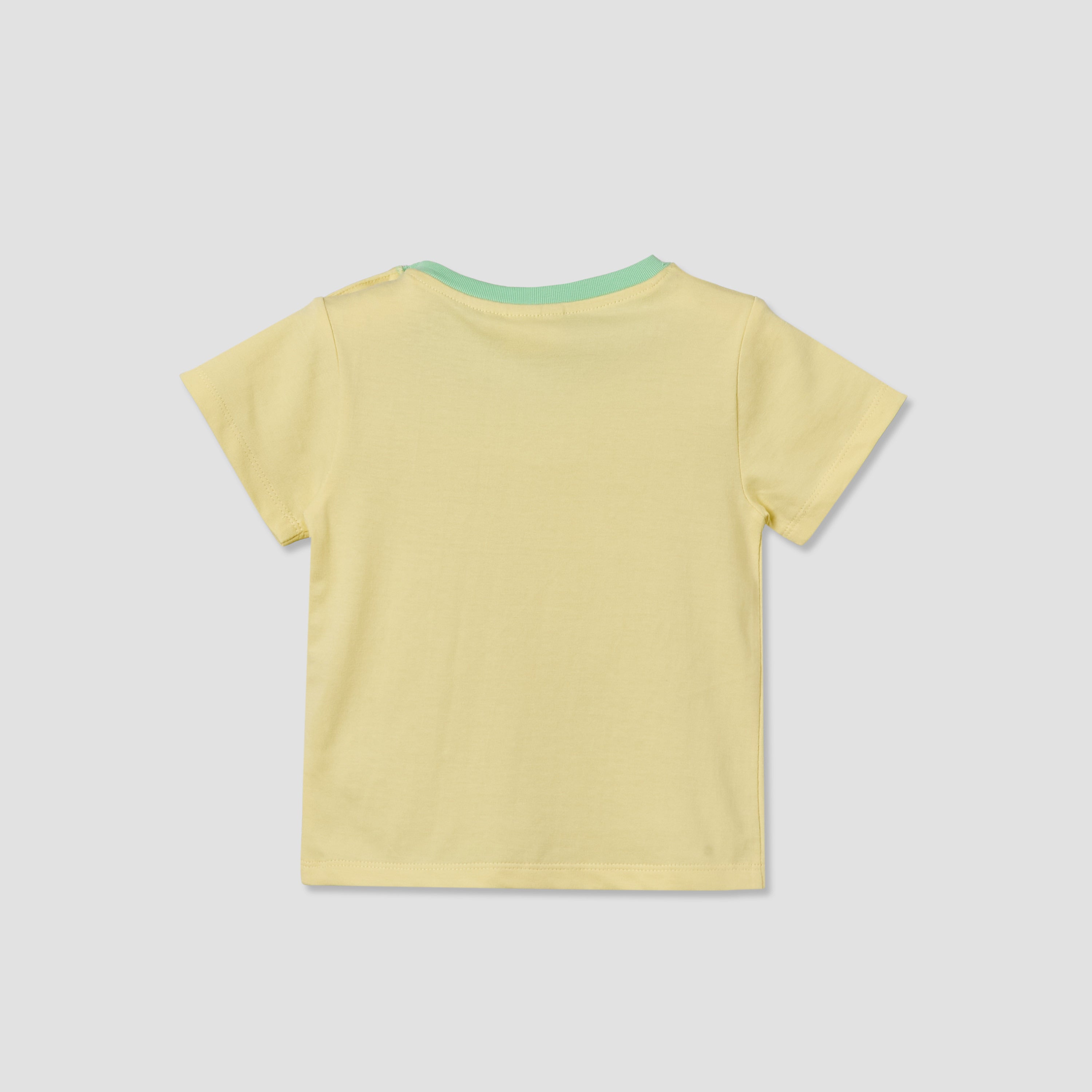Pack of 3 Juniors Crew Neck Short Sleeves T-shirt with Applique Accent