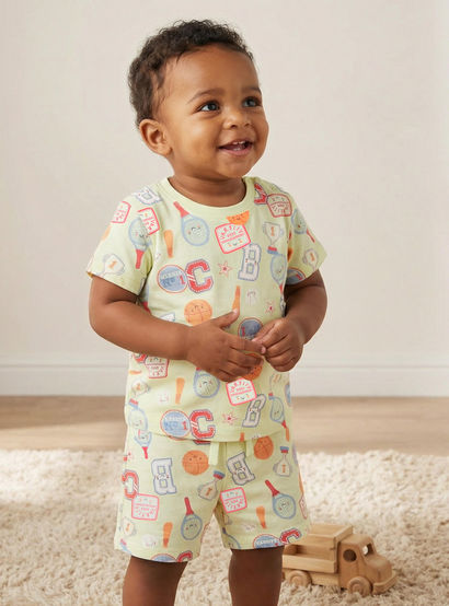 Set of 3 Juniors Round Neck Short Sleeve T-shirt and Shorts Set with Print-baby-boys-clothing-setsandcoords-image-2