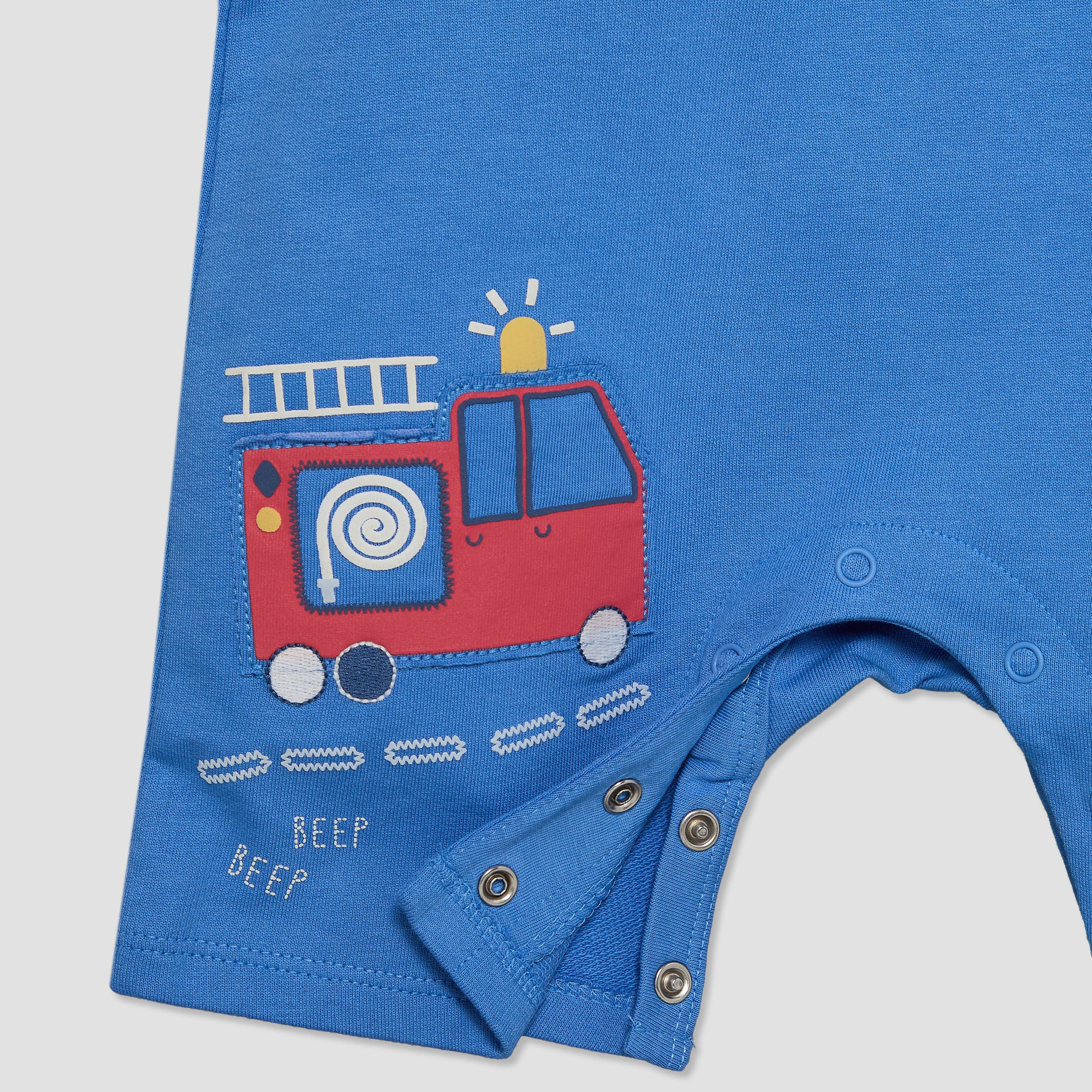 Juniors Crew Neck Short Sleeves T-shirt and Dungaree Set with Vehicle Applique