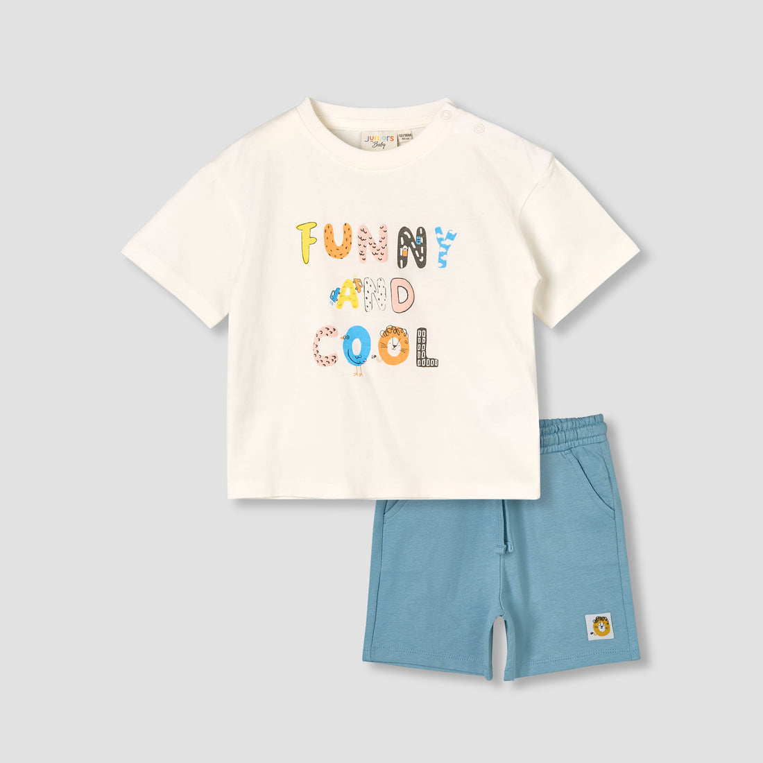 Juniors Crew Neck Short Sleeves T-shirt and Shorts Set with Graphic Print