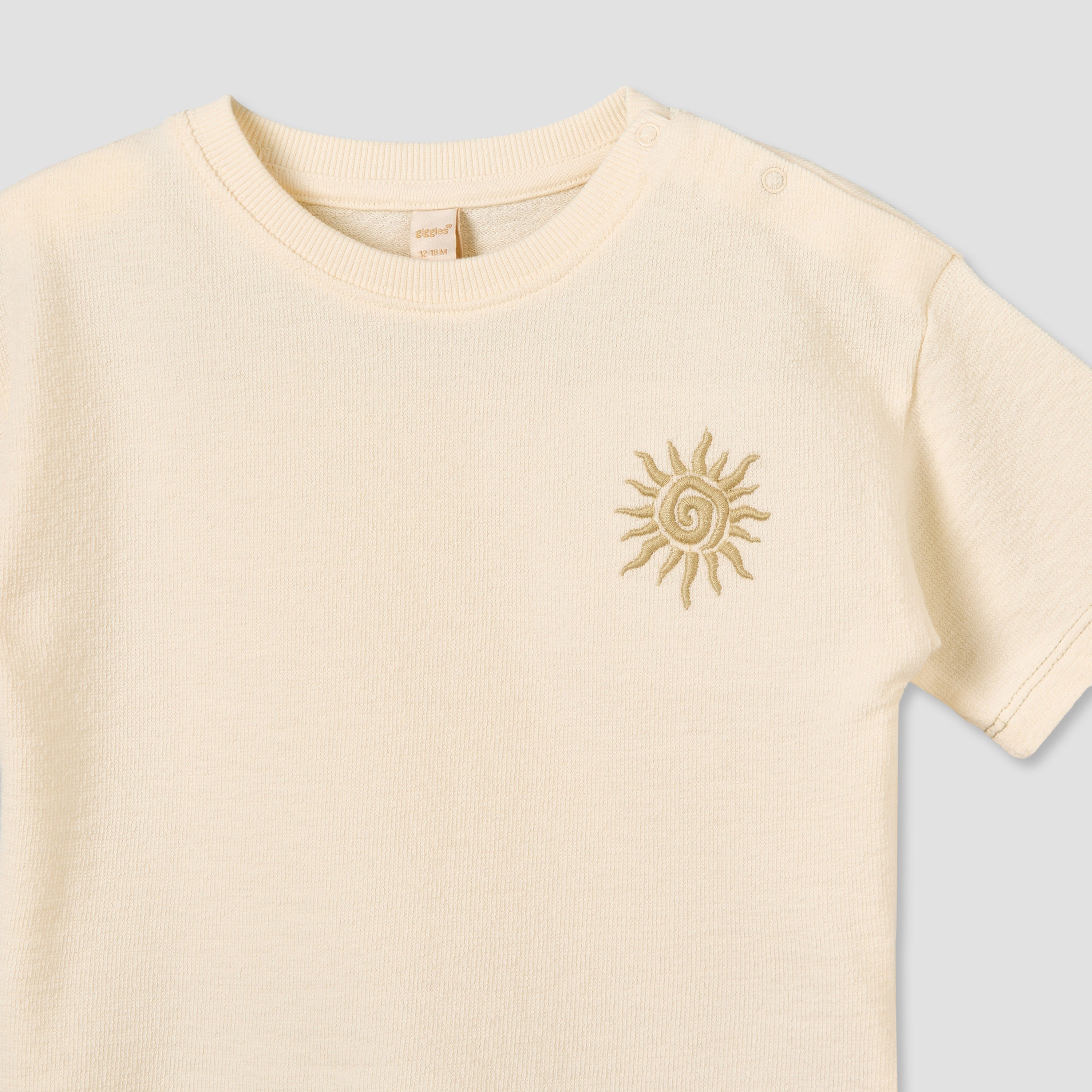 Giggles Crew Neck Short Sleeves T-shirt with Marine Print