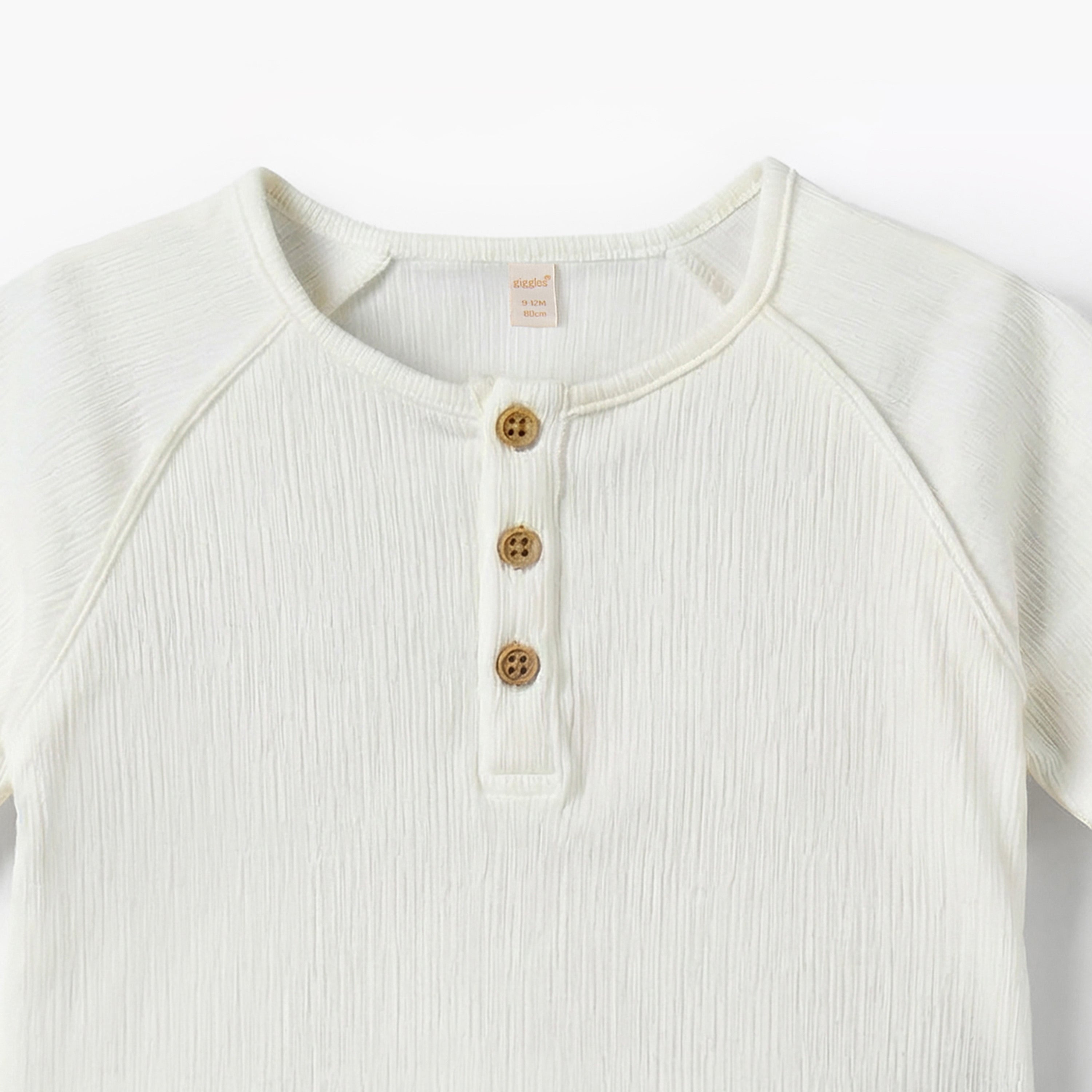 Giggles Henley Neck Short Sleeves T-shirt with Texture