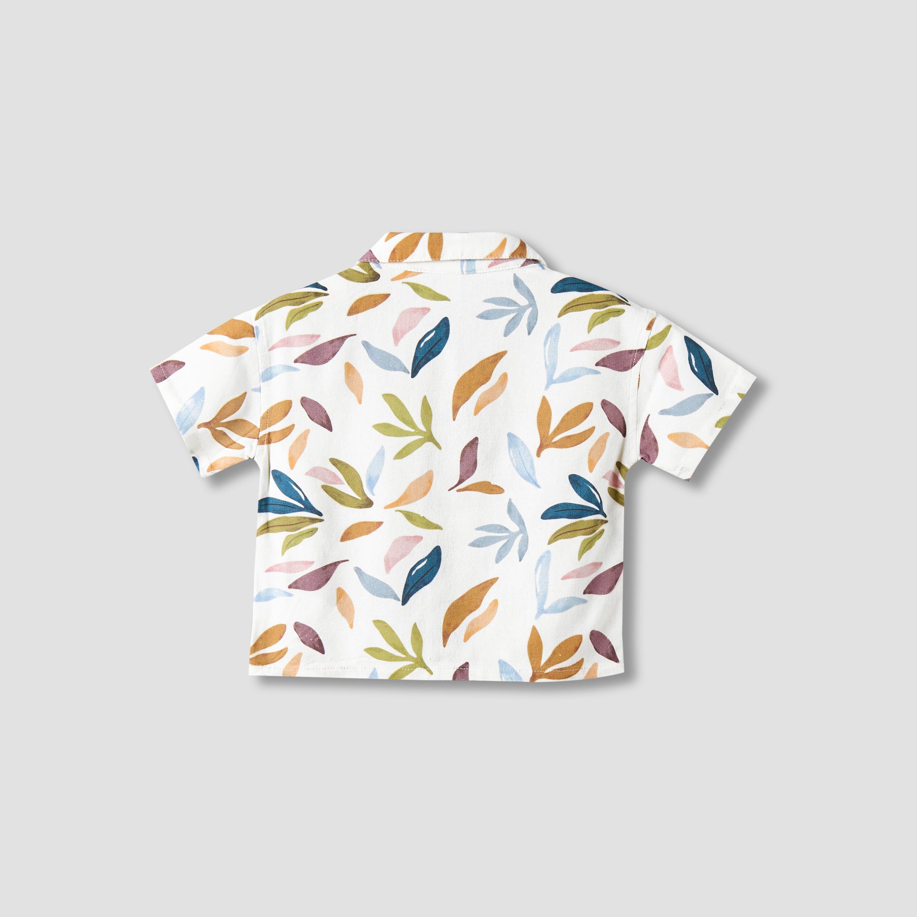 Giggles Short Sleeve Shirt with Leaf Print