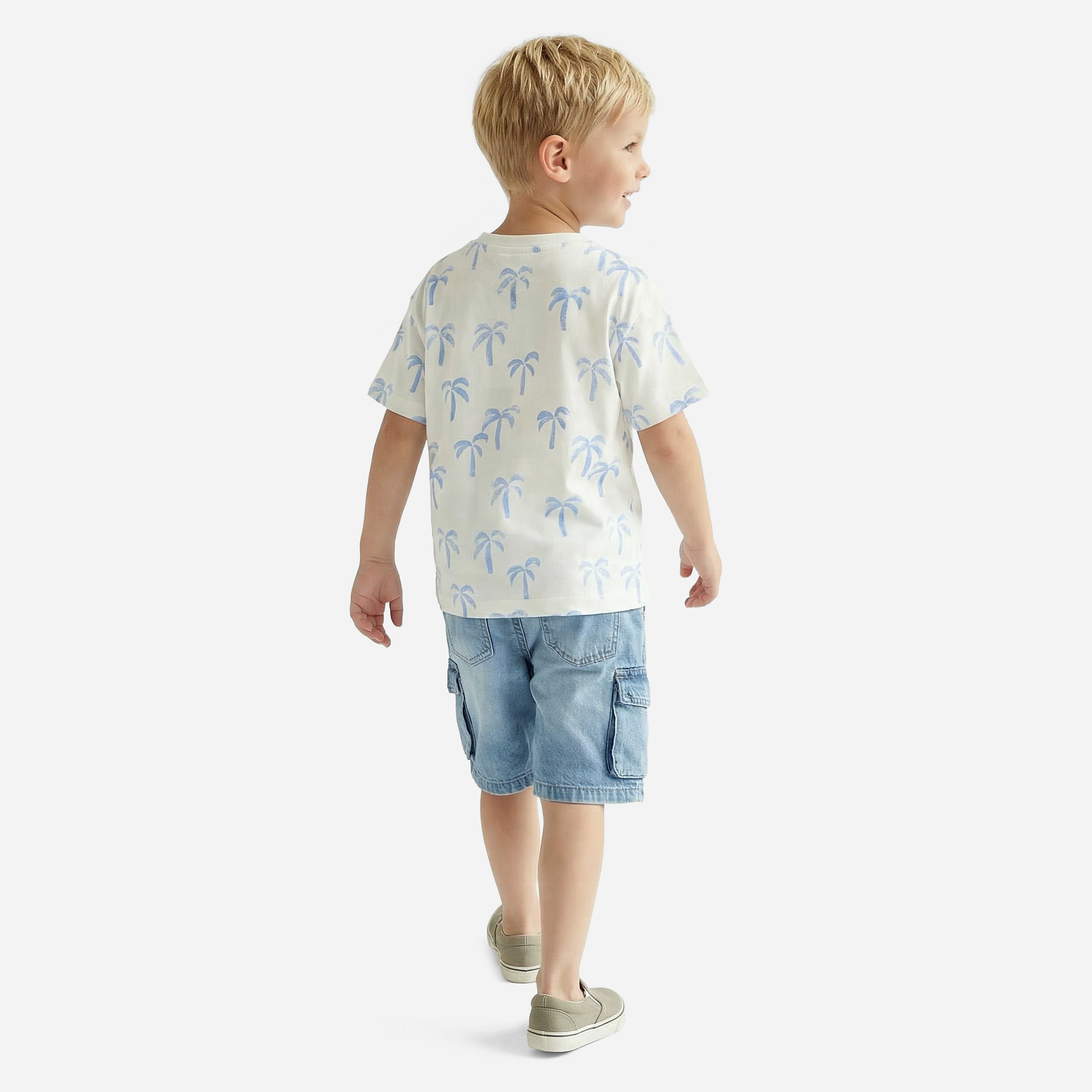 Juniors Crew Neck Short Sleeves T-shirt with Palm Tree Print
