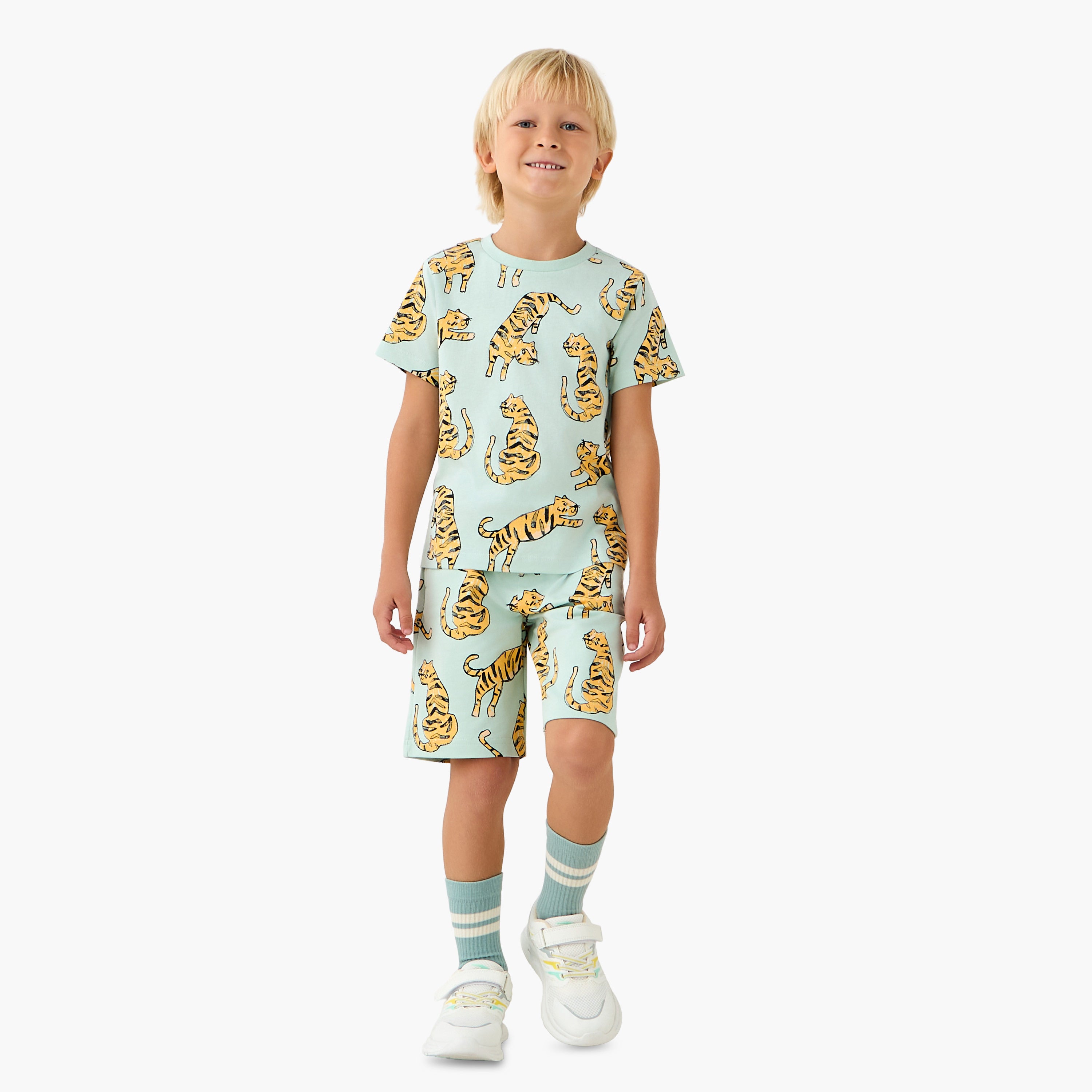 Juniors Crew Neck Short Sleeves T-shirt with Tiger Print