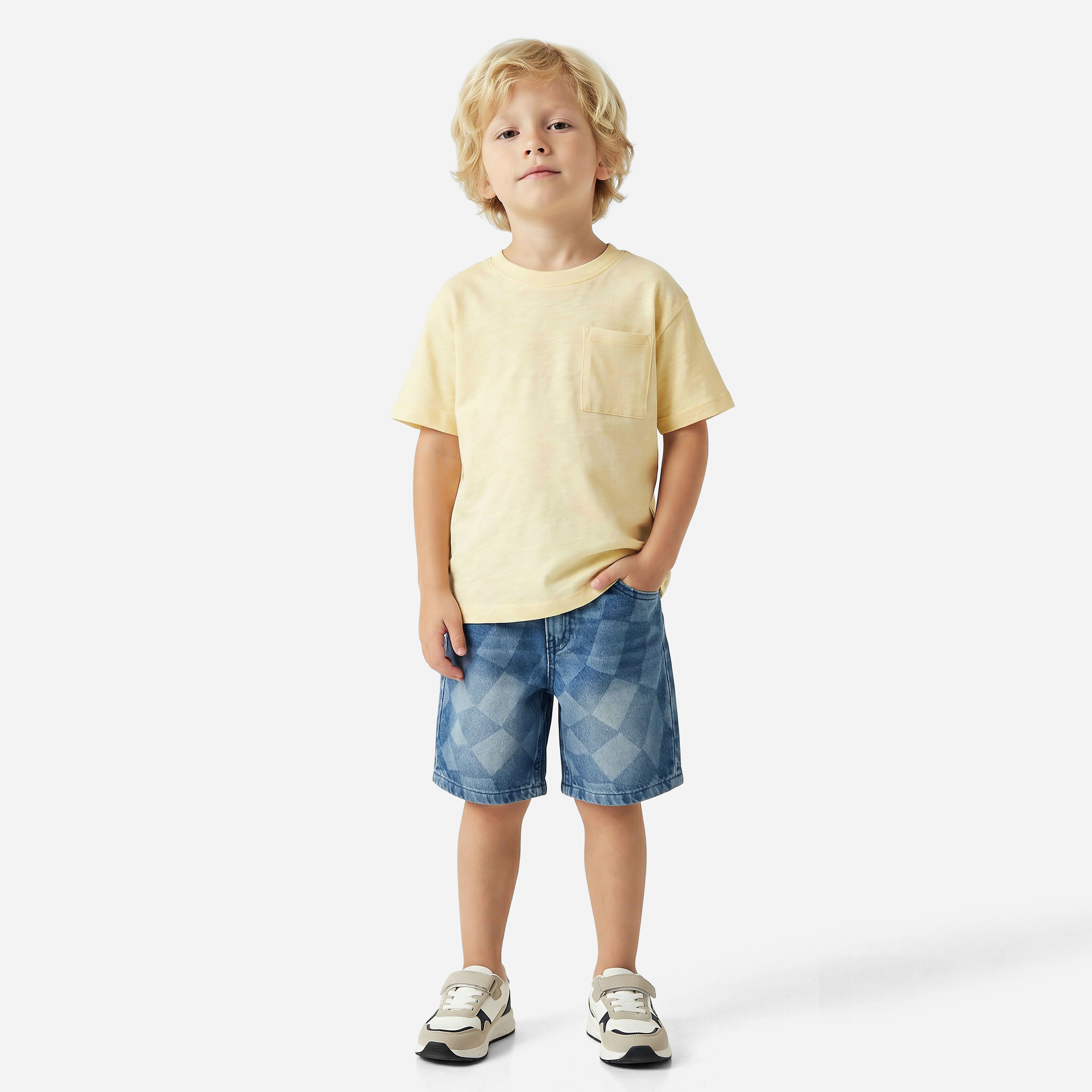Juniors Crew Neck Short Sleeves T-shirt with Chest Pocket