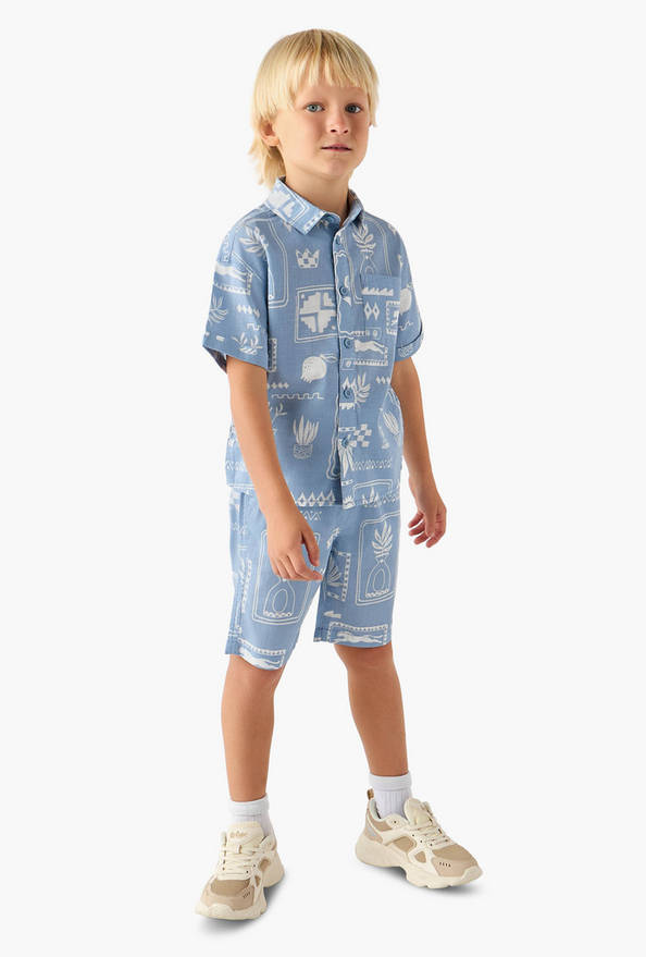Juniors Collared Short Sleeves Shirt and Shorts Set with Fun Print