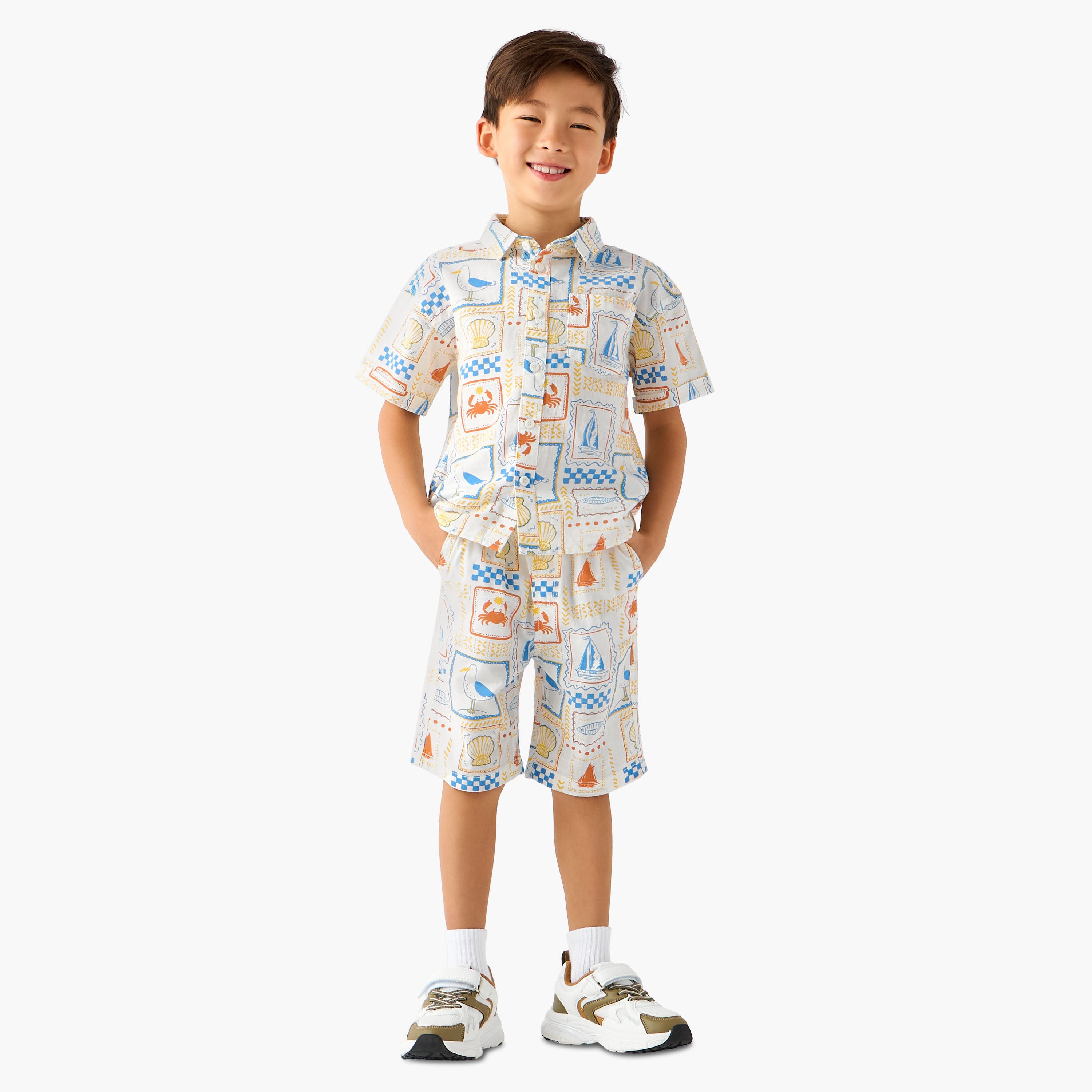 Juniors Collared Short Sleeves Shirt and Shorts Set with Fun Print