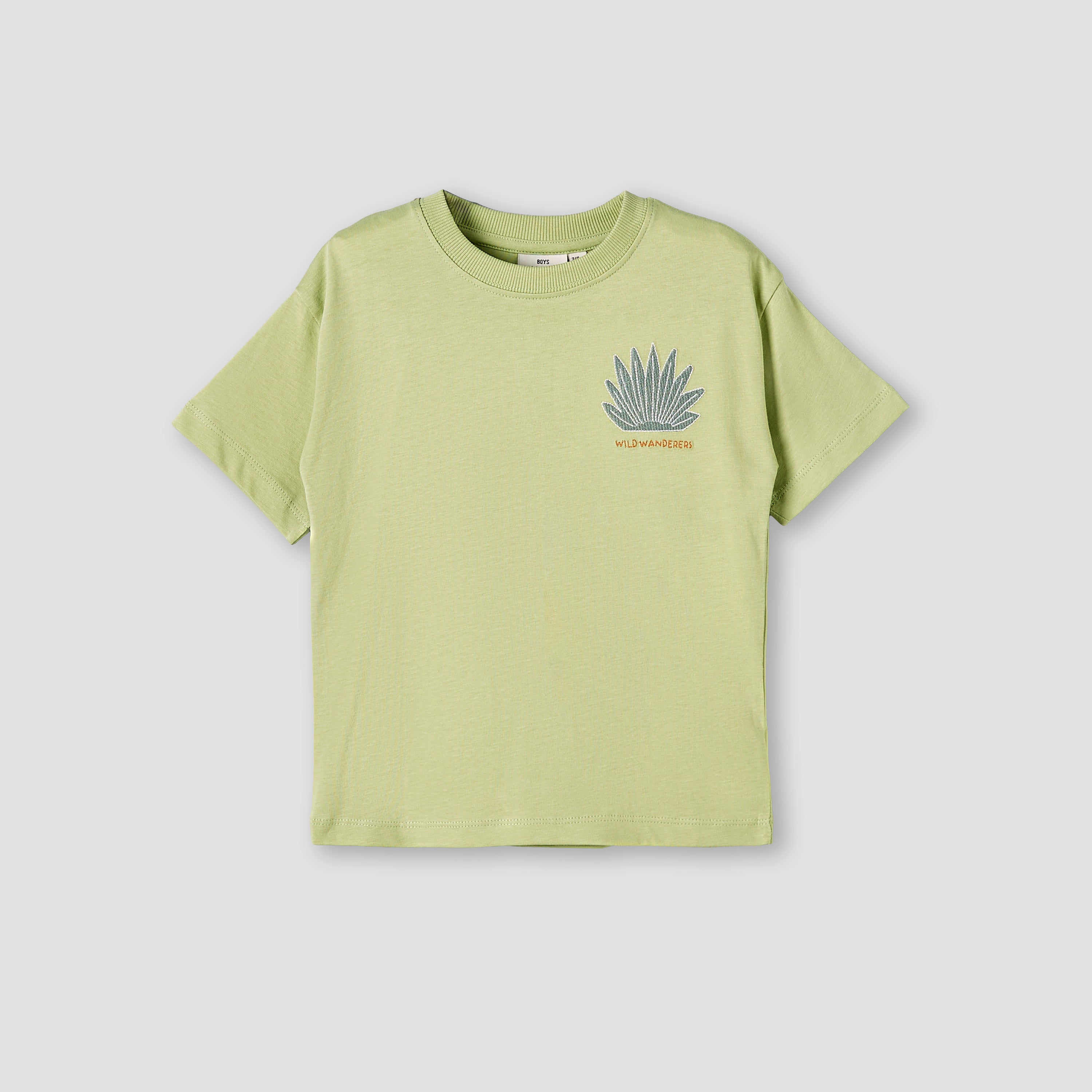 Juniors Crew Neck Short Sleeves T-shirt and Shorts Set with Embroidery