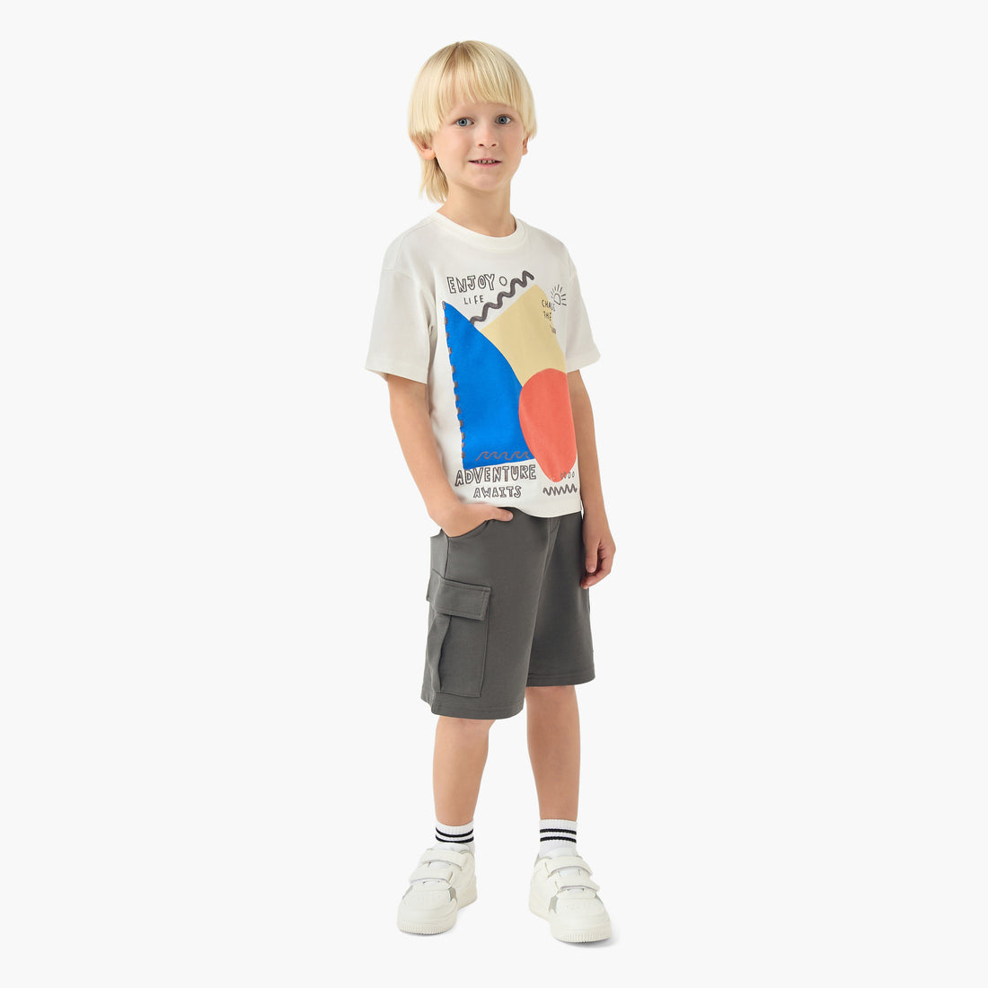 Juniors Crew Neck Short Sleeve T-shirt and Shorts Set with Drawstring Closure - Multicolour / 4-5 yrs