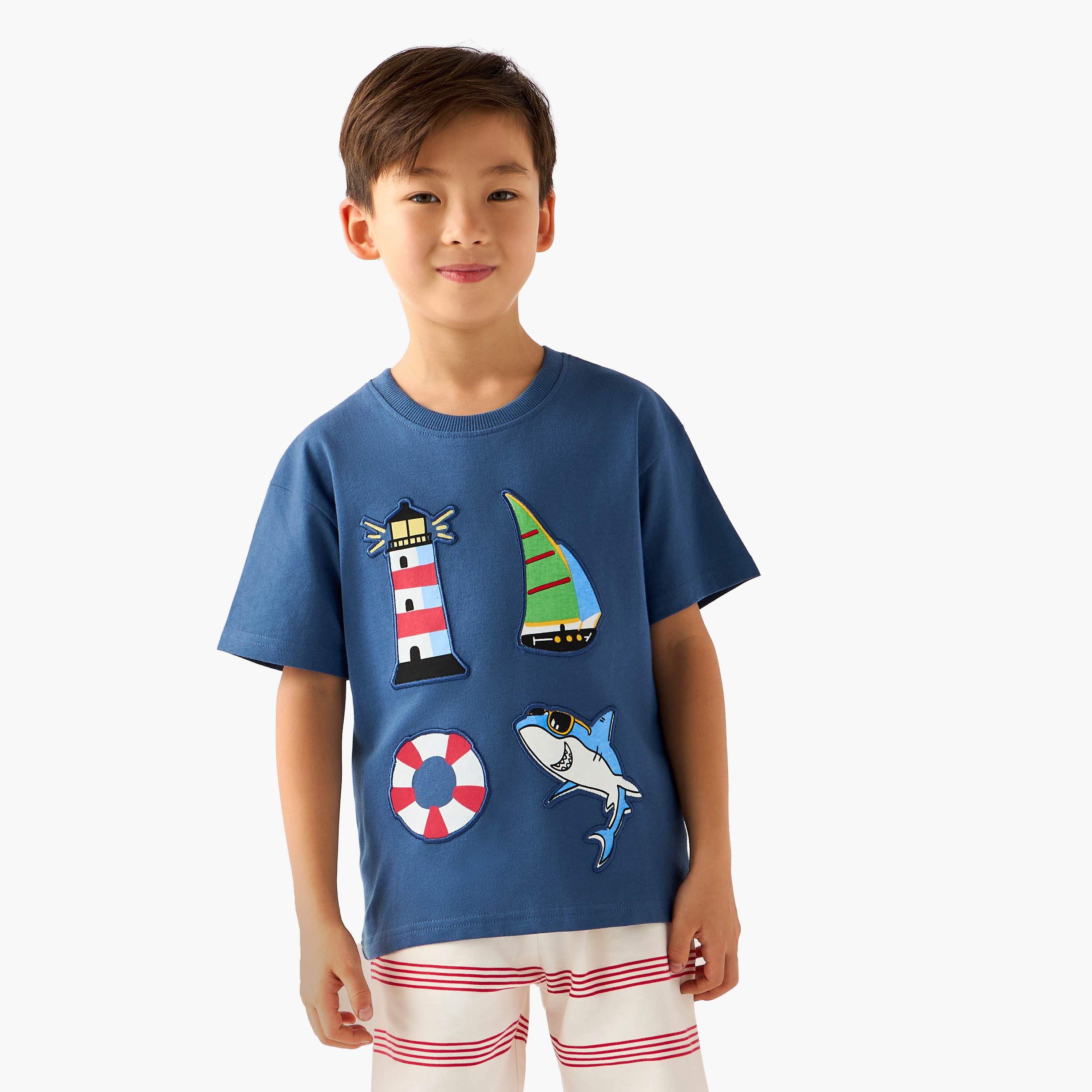 Set of 3 Juniors Crew Neck Short Sleeve T-shirt and Shorts Set with Applique Accent