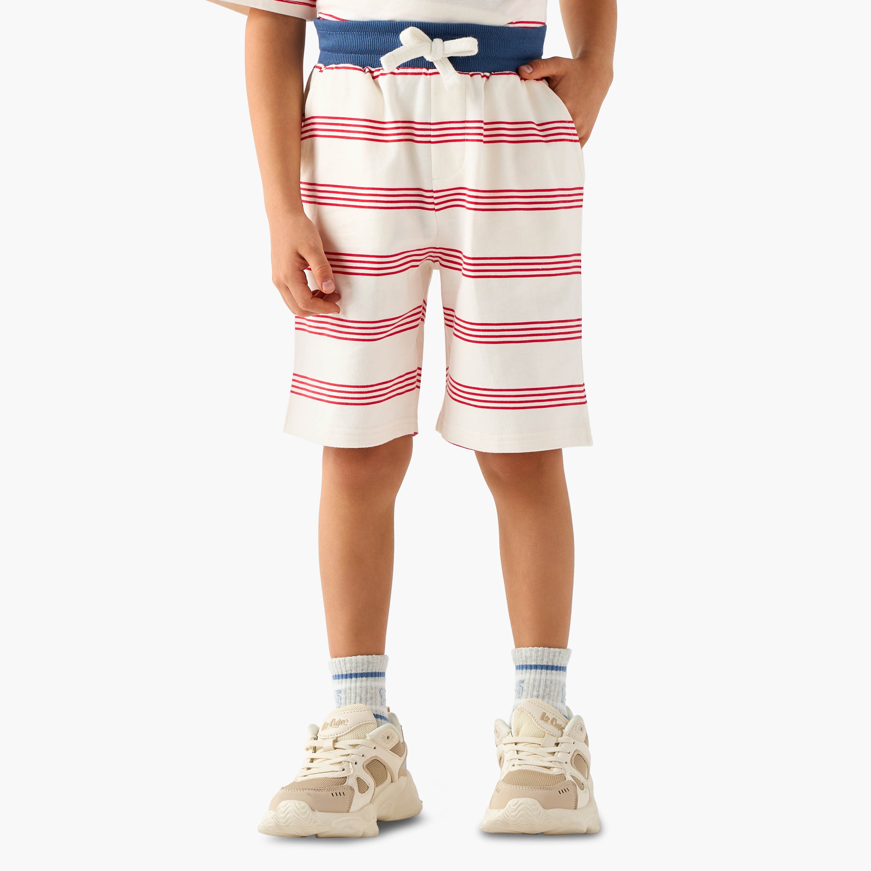 Set of 3 Juniors Crew Neck Short Sleeve T-shirt and Shorts Set with Applique Accent