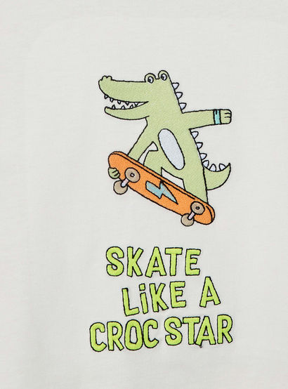 Juniors Crew Neck Short Sleeves T-shirt and Shorts Set with Crocodile Embroidery-boys-clothing-setsandcoords-image-5