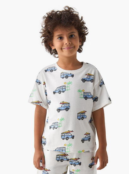 Set of 3 Juniors Crew Neck Short Sleeves T-shirt and Shorts Set with Vehicle Print-boys-clothing-setsandcoords-image-2