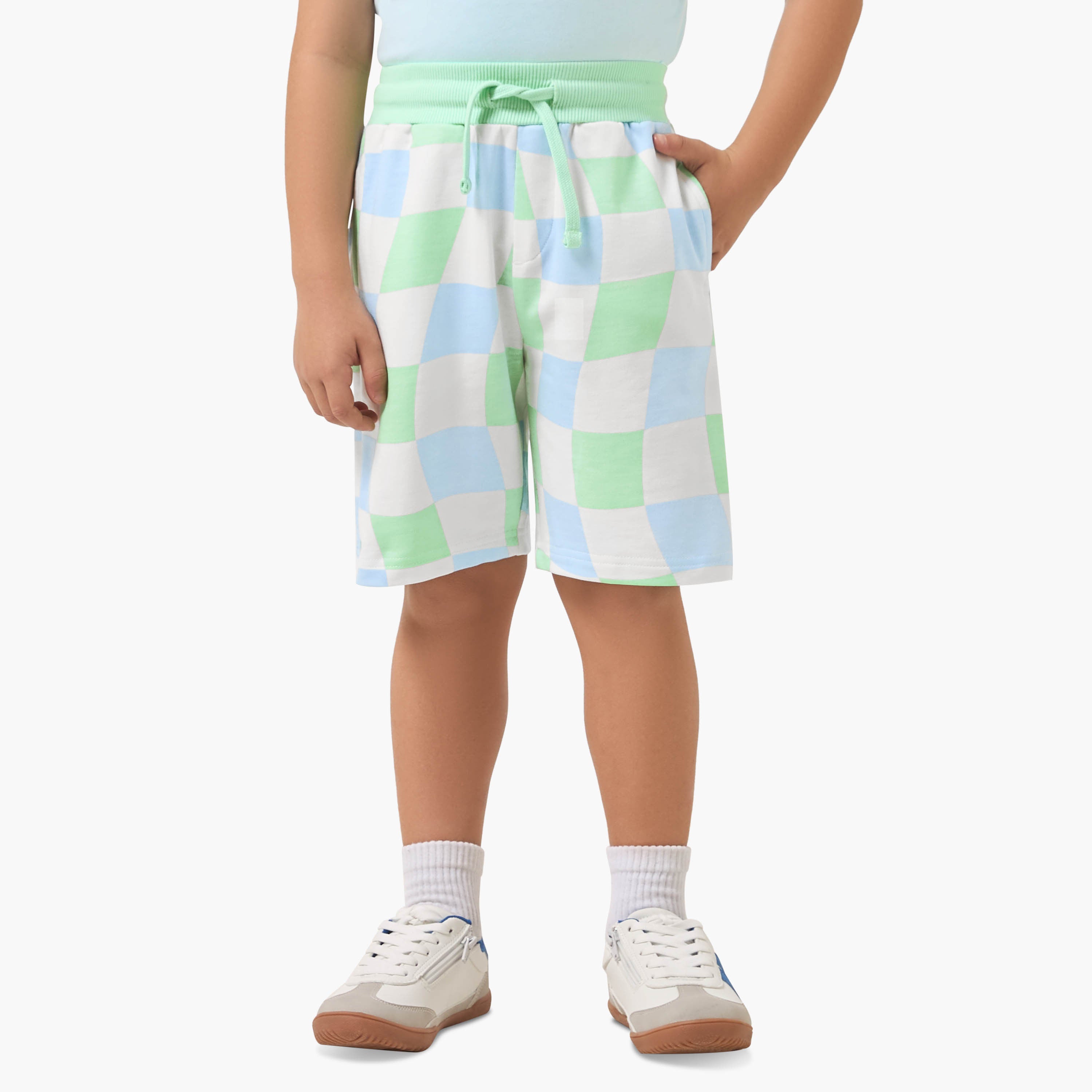 Set of 3 Juniors Crew Neck Short Sleeve T-shirt and Shorts Set with Assorted Print