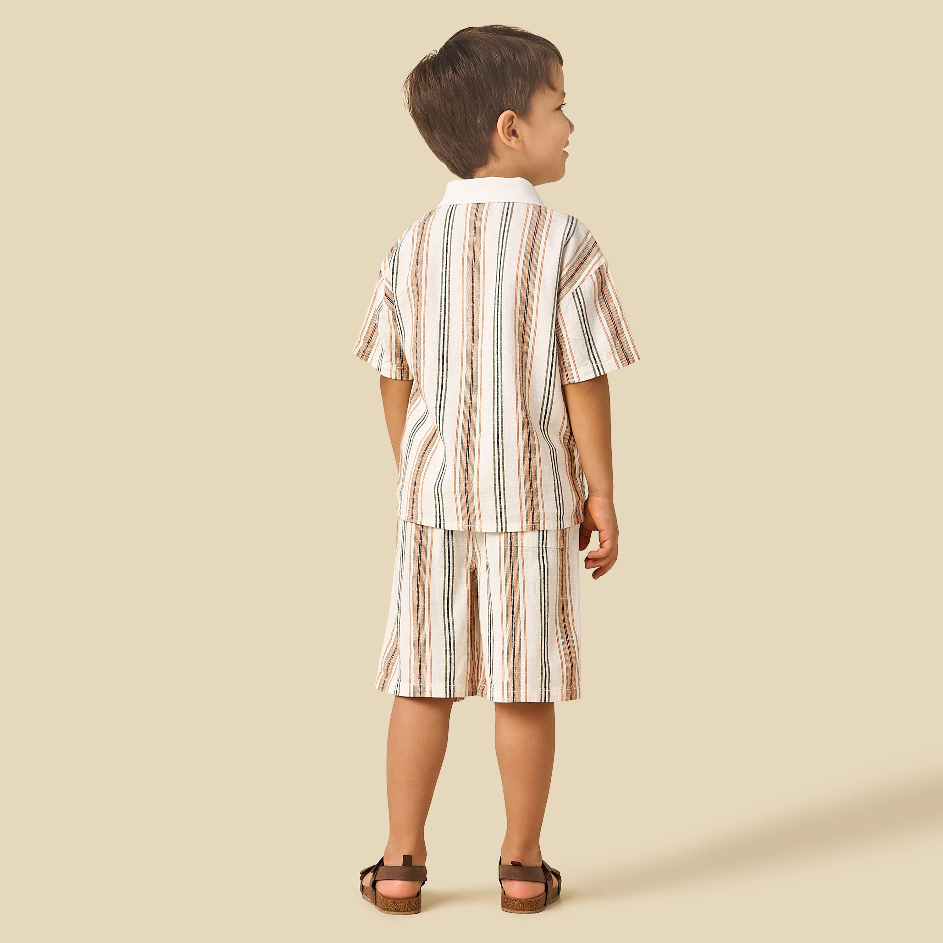 Juniors Collared Short Sleeves Shirt and Shorts Set with Stripes