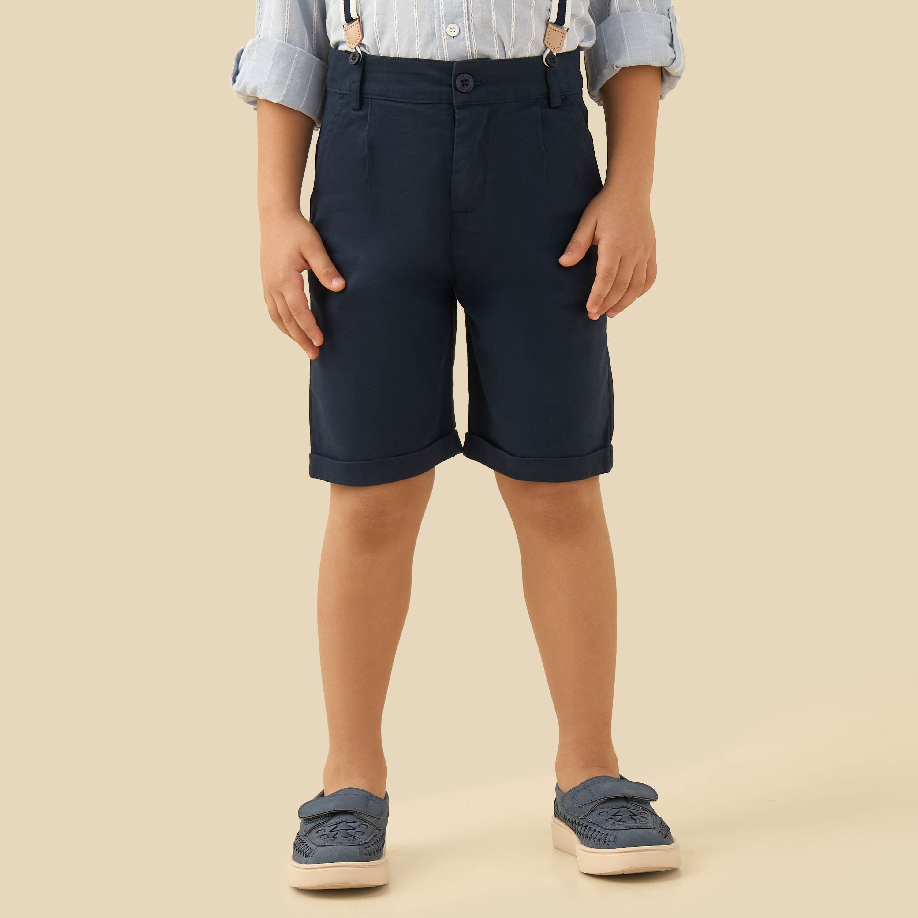 Juniors Collared Long Sleeves Suspender Shirt and Shorts Set with Stripe Embroidery