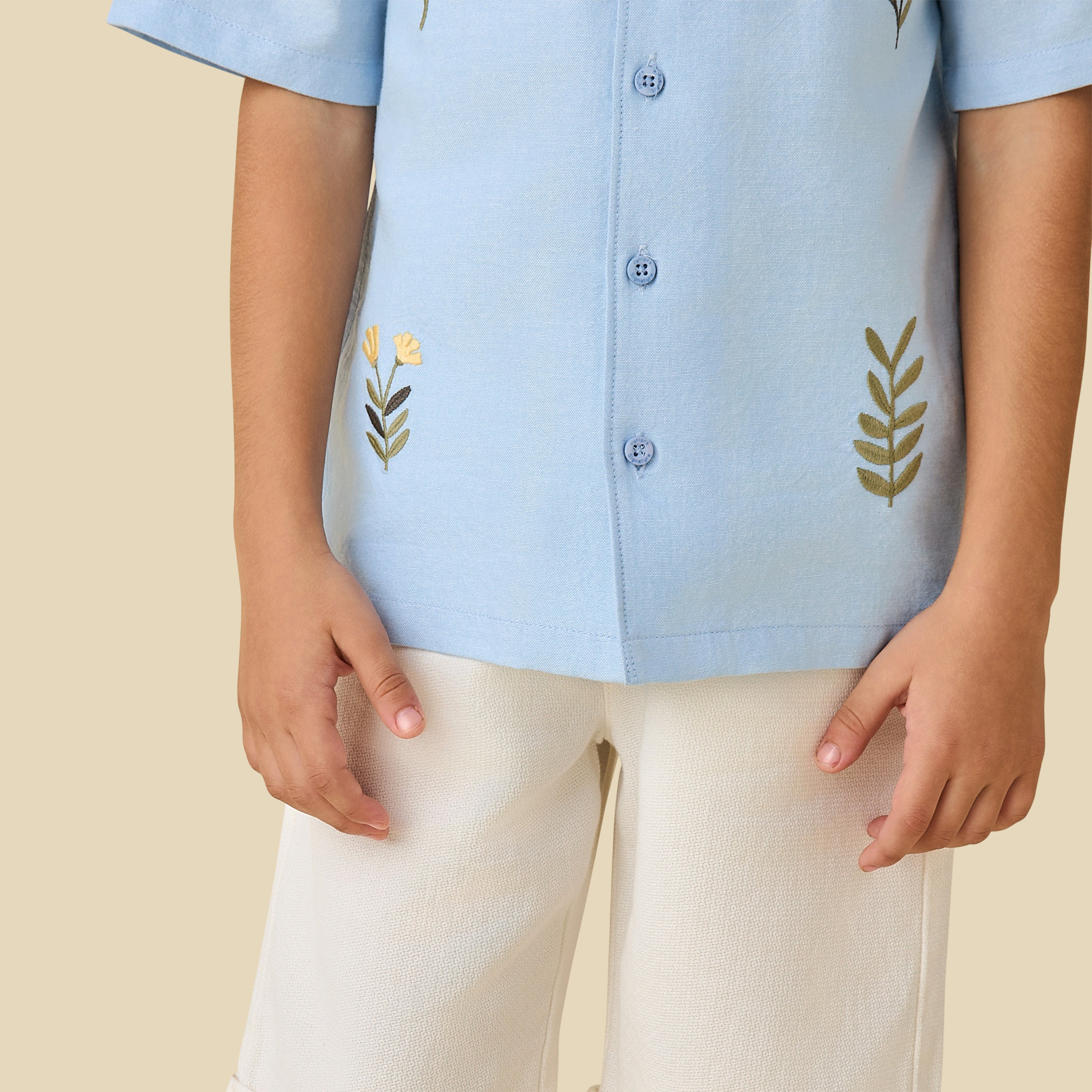 Juniors Camp Collar Short Sleeve Shirt and Shorts Set with Embroidery