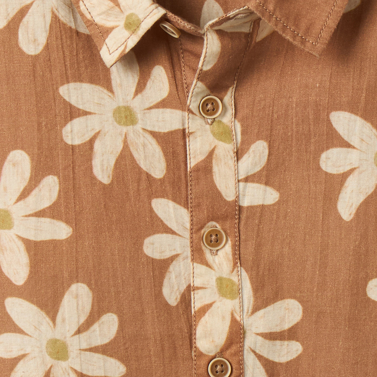 Eligo Collared Short Sleeves Shirt and Shorts Set with Floral Print