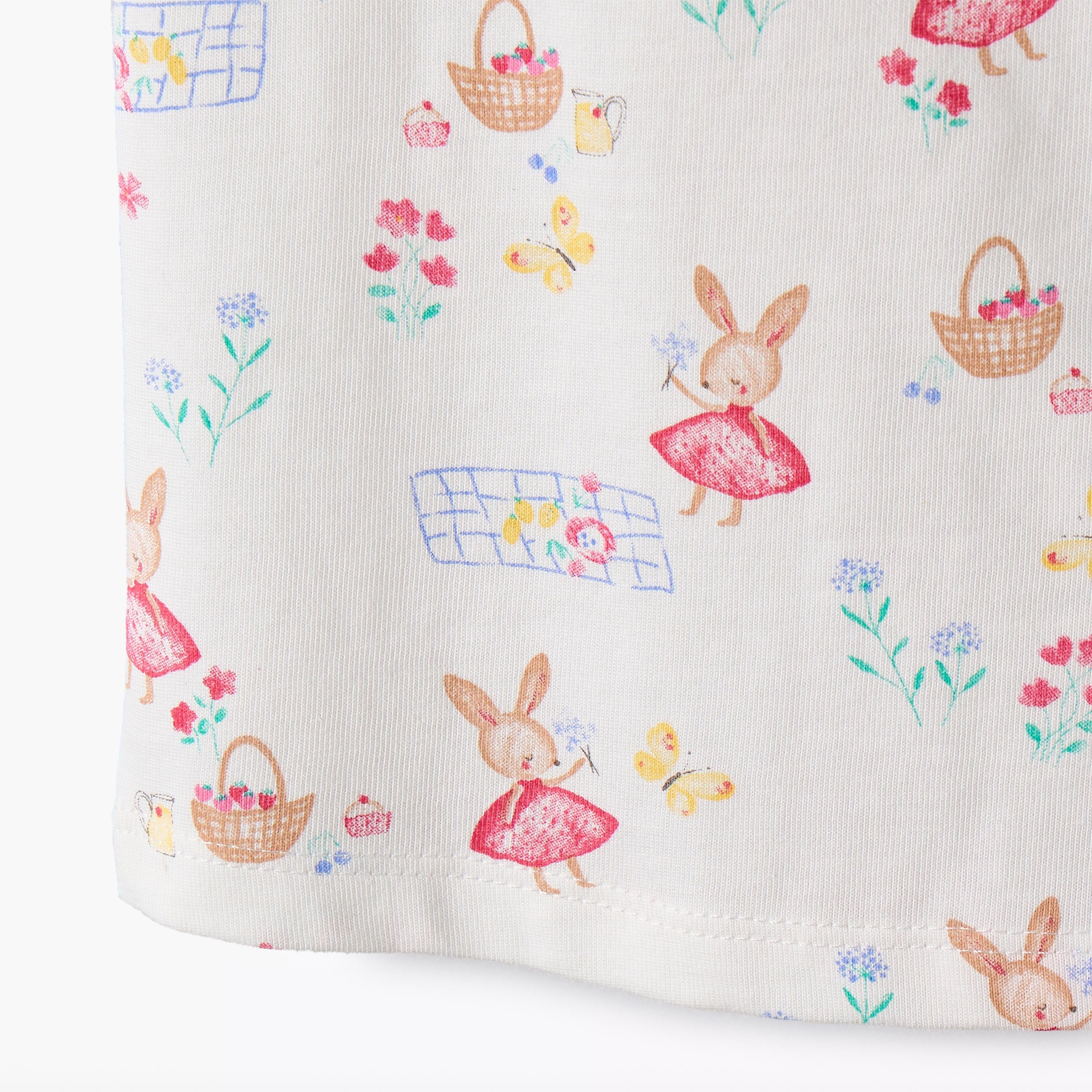 Juniors Round Neck Sleeveless T-shirt with Bunny Print