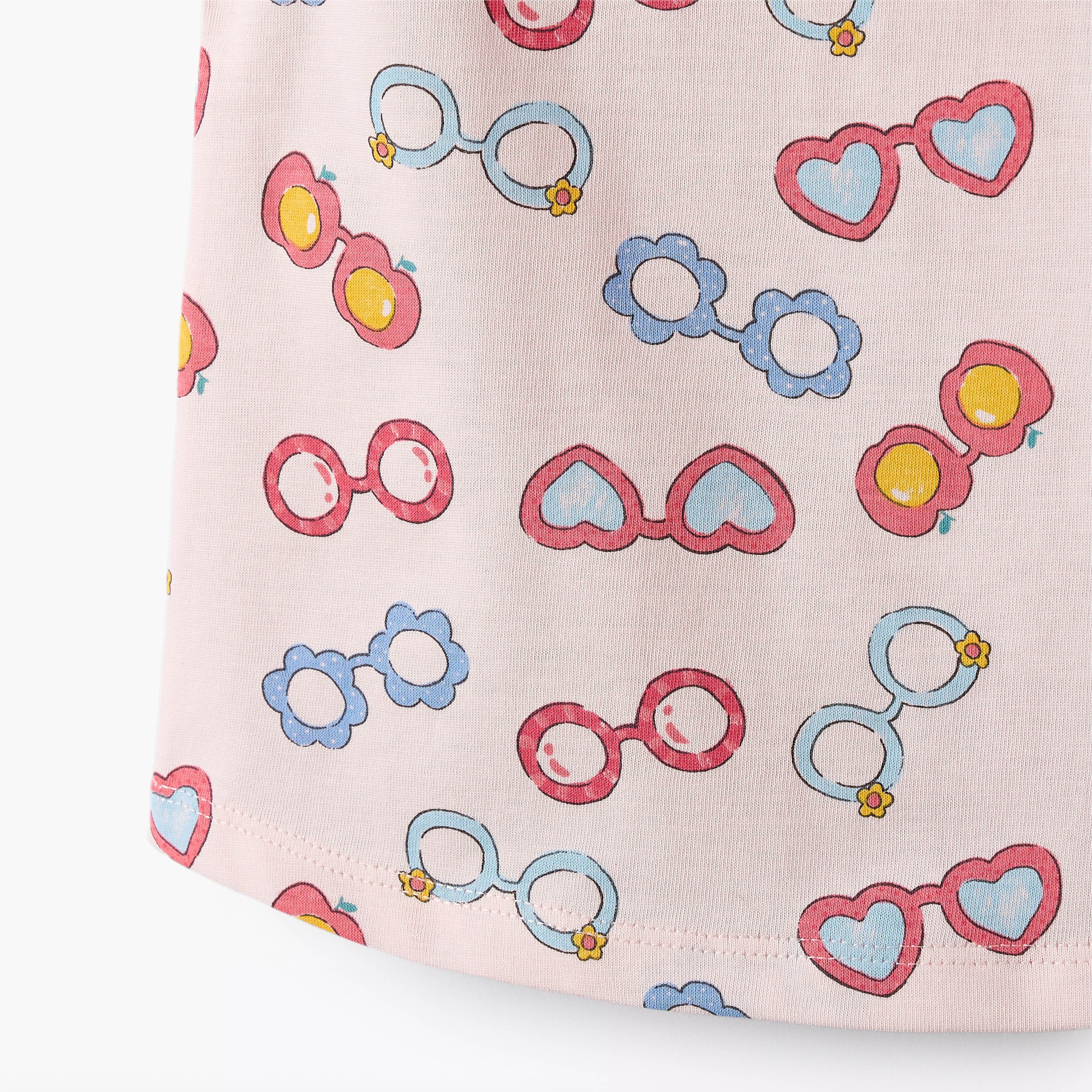 Juniors Round Neck Sleeveless T-shirt with Sunglass Print