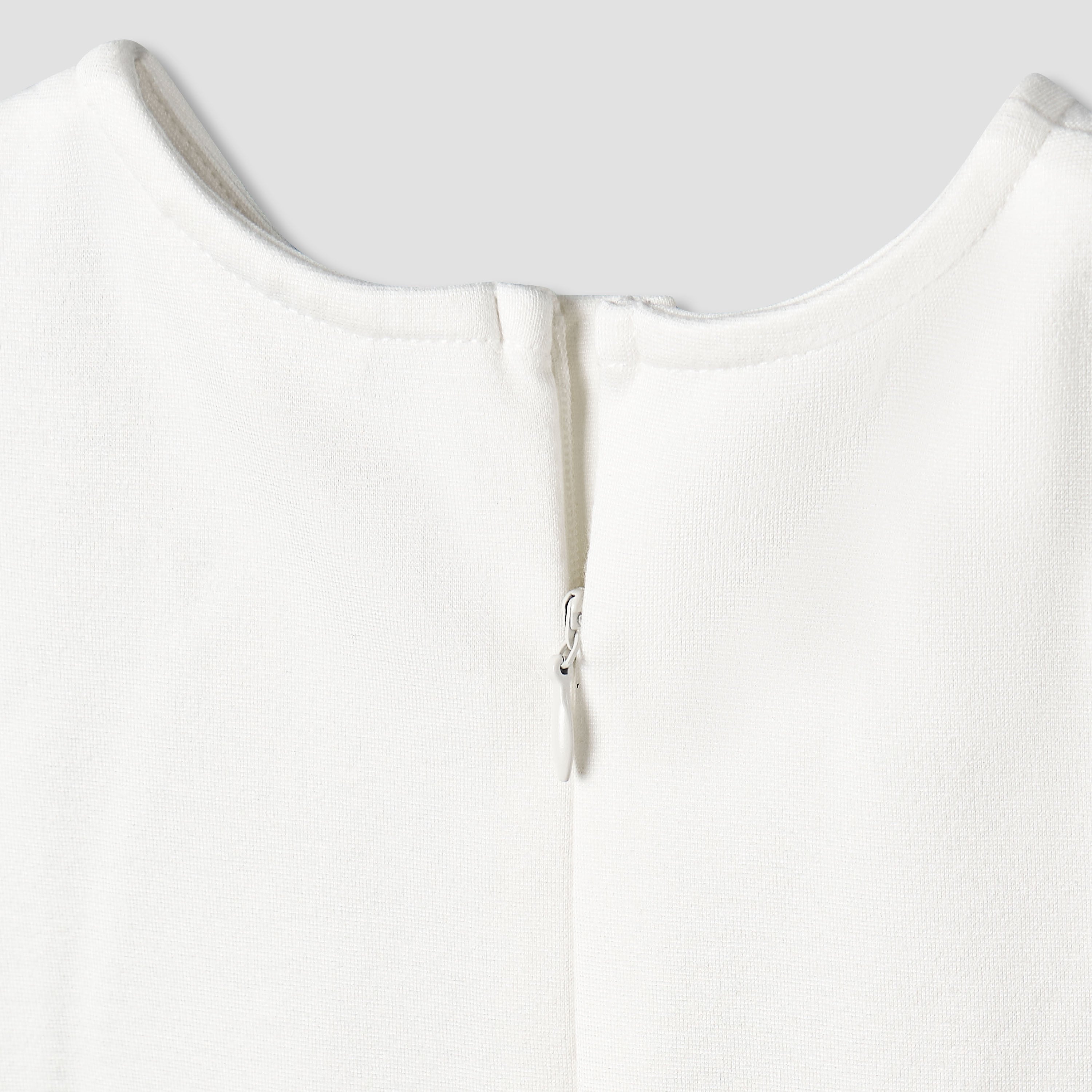Juniors Round Neck Short Sleeves A-Line Dress with Zip Closure