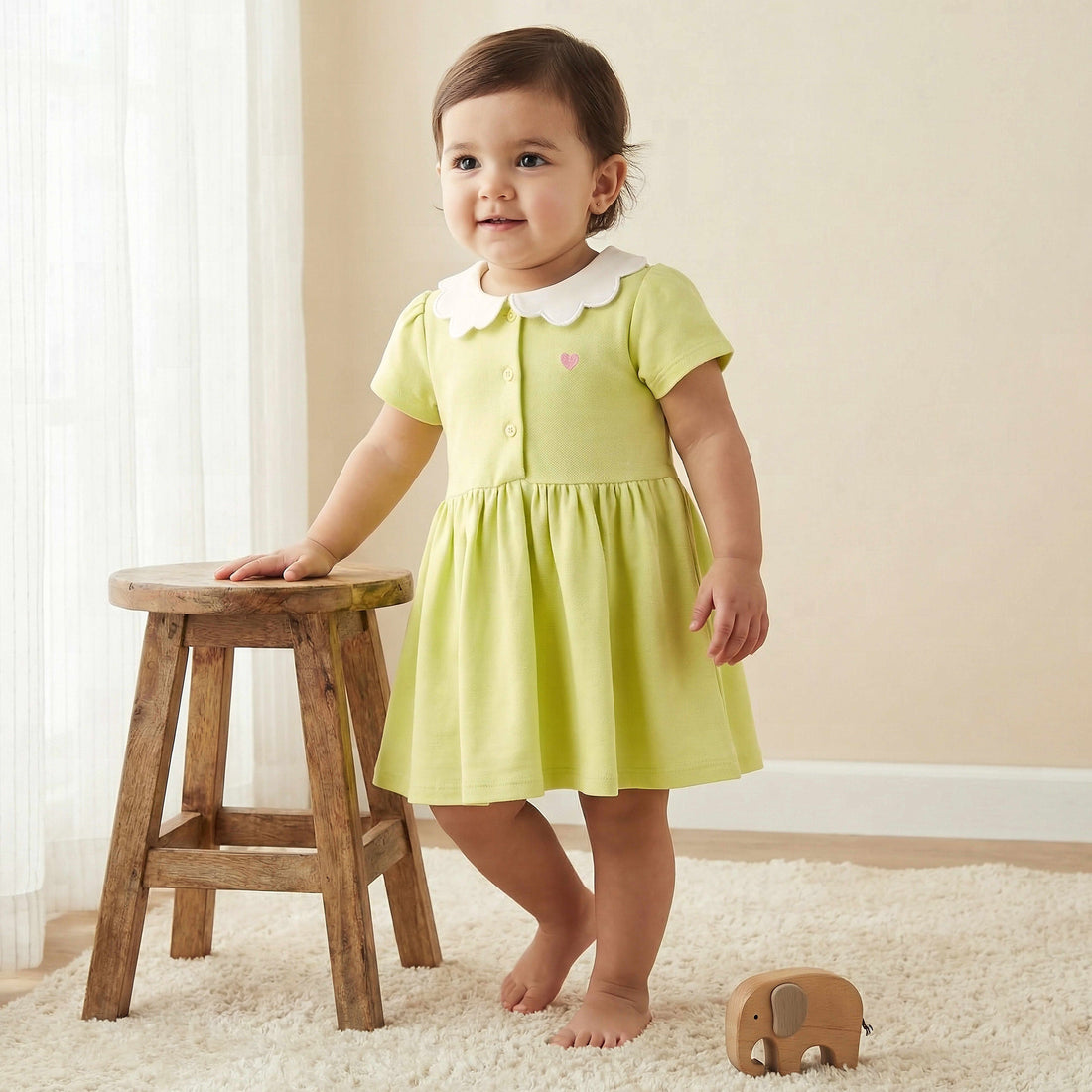 Juniors Scalloped Collar Short Sleeves A-line Dress with Heart Embroidery - Green / 18-24 mths