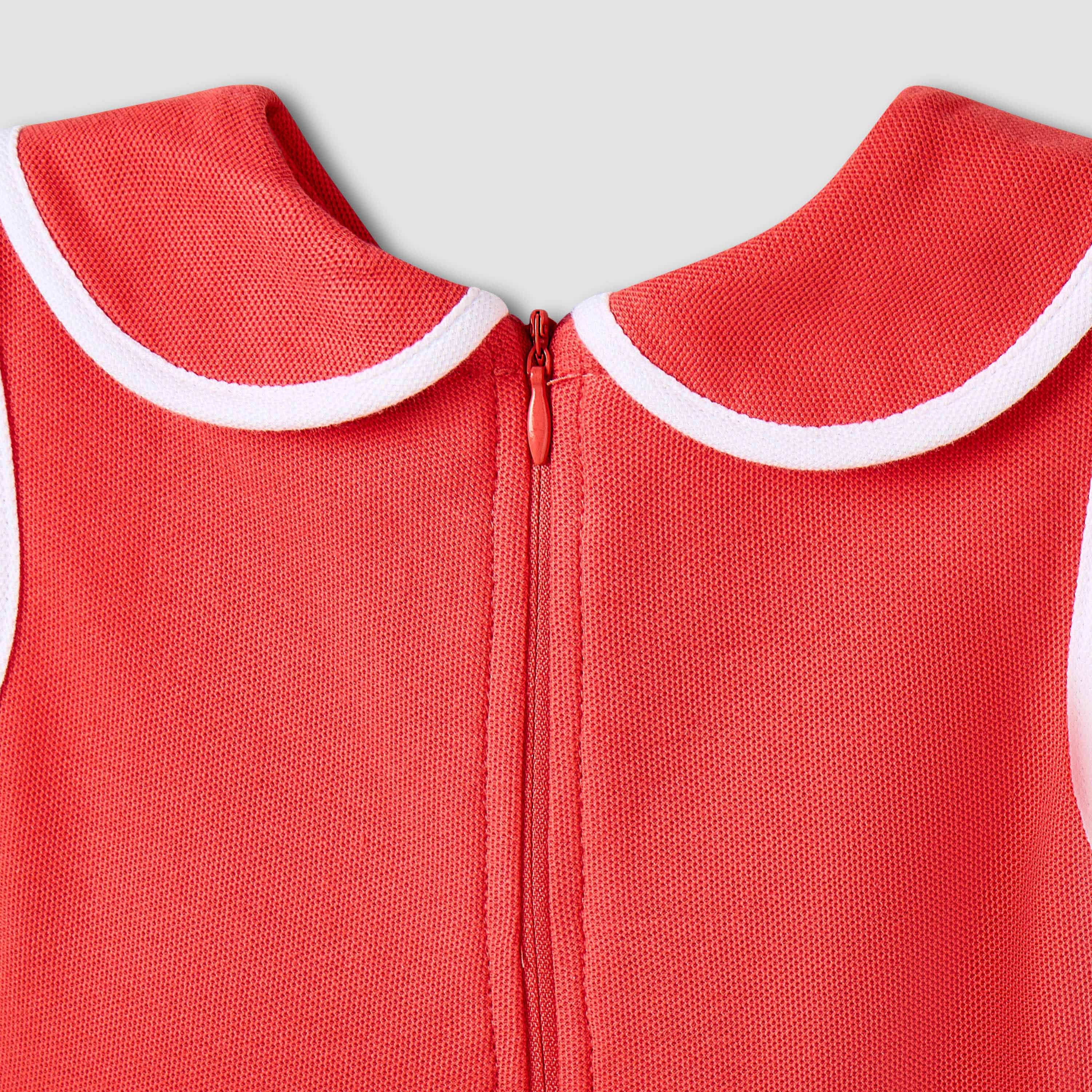 Juniors Peter Pan Collar Sleeveless Knee Length Dress with Zip Closure