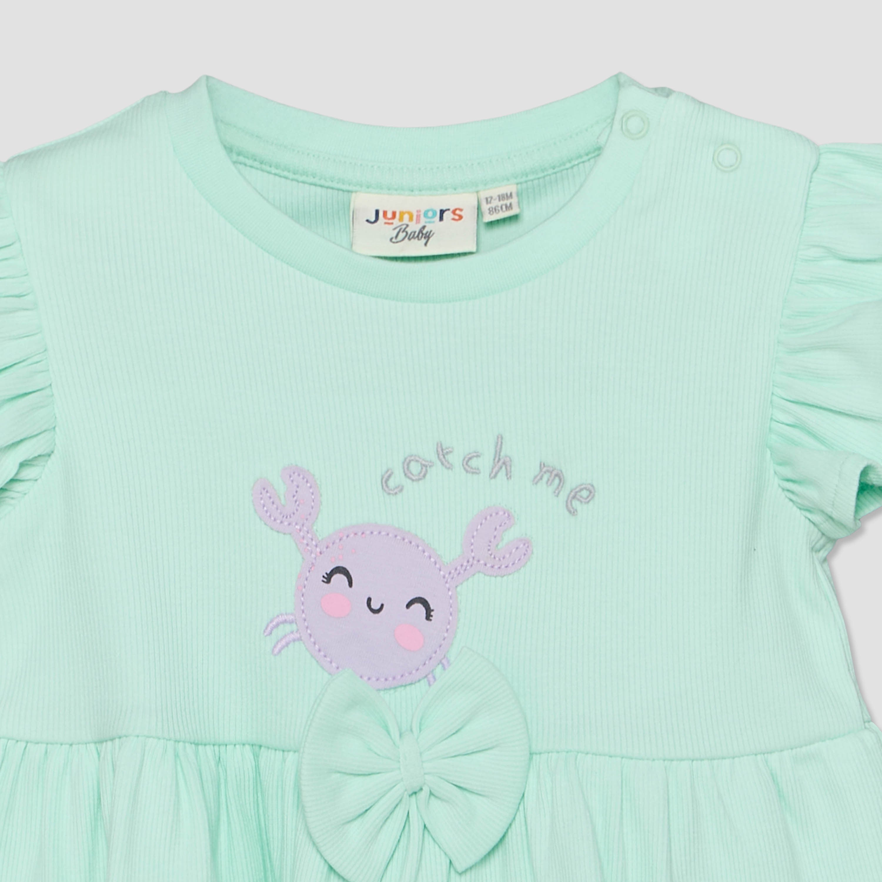 Juniors Crew Neck Short Sleeves Top and Shorts Set with Crab Applique