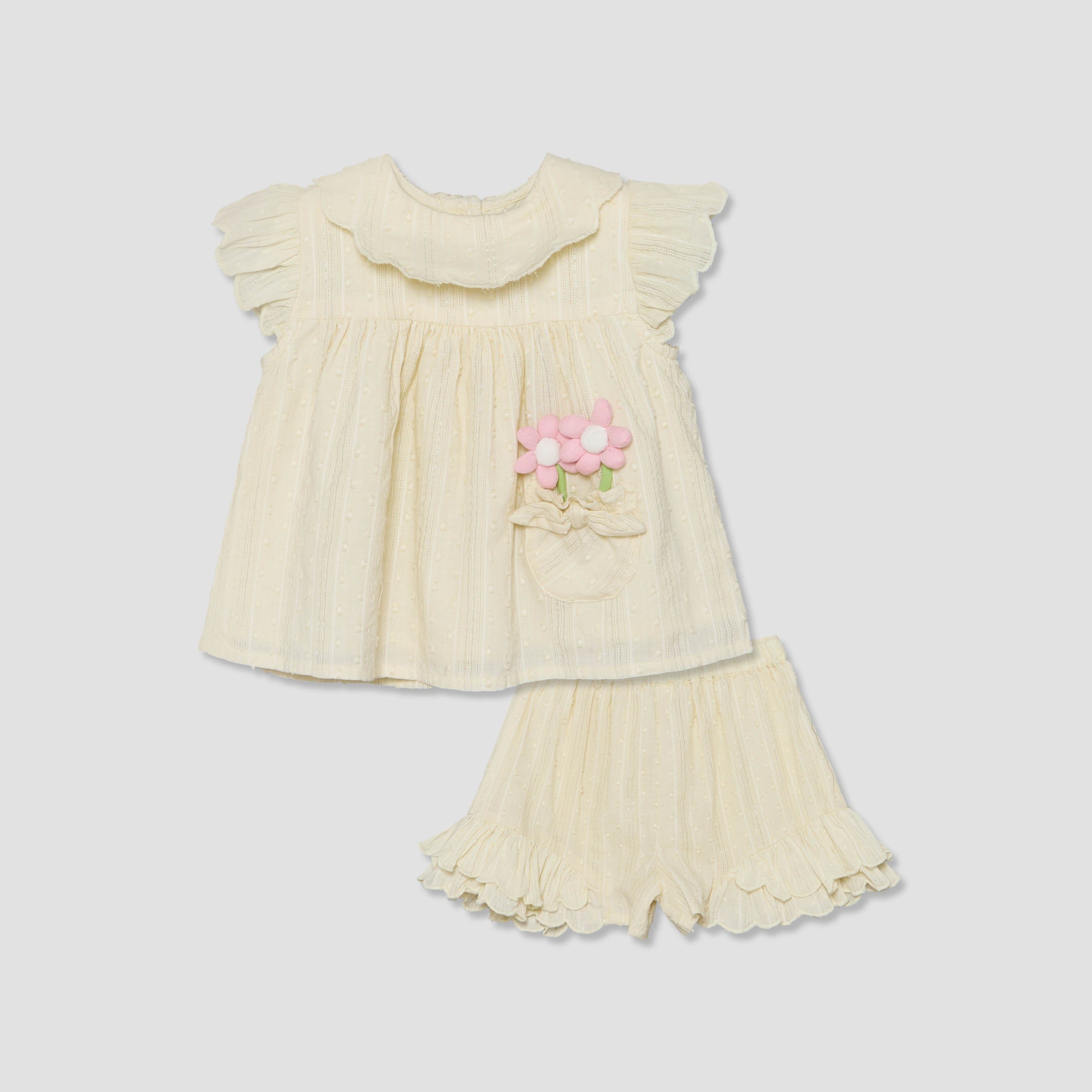 Juniors Round Neck Short Sleeves Top and Shorts Set with Floral Appique