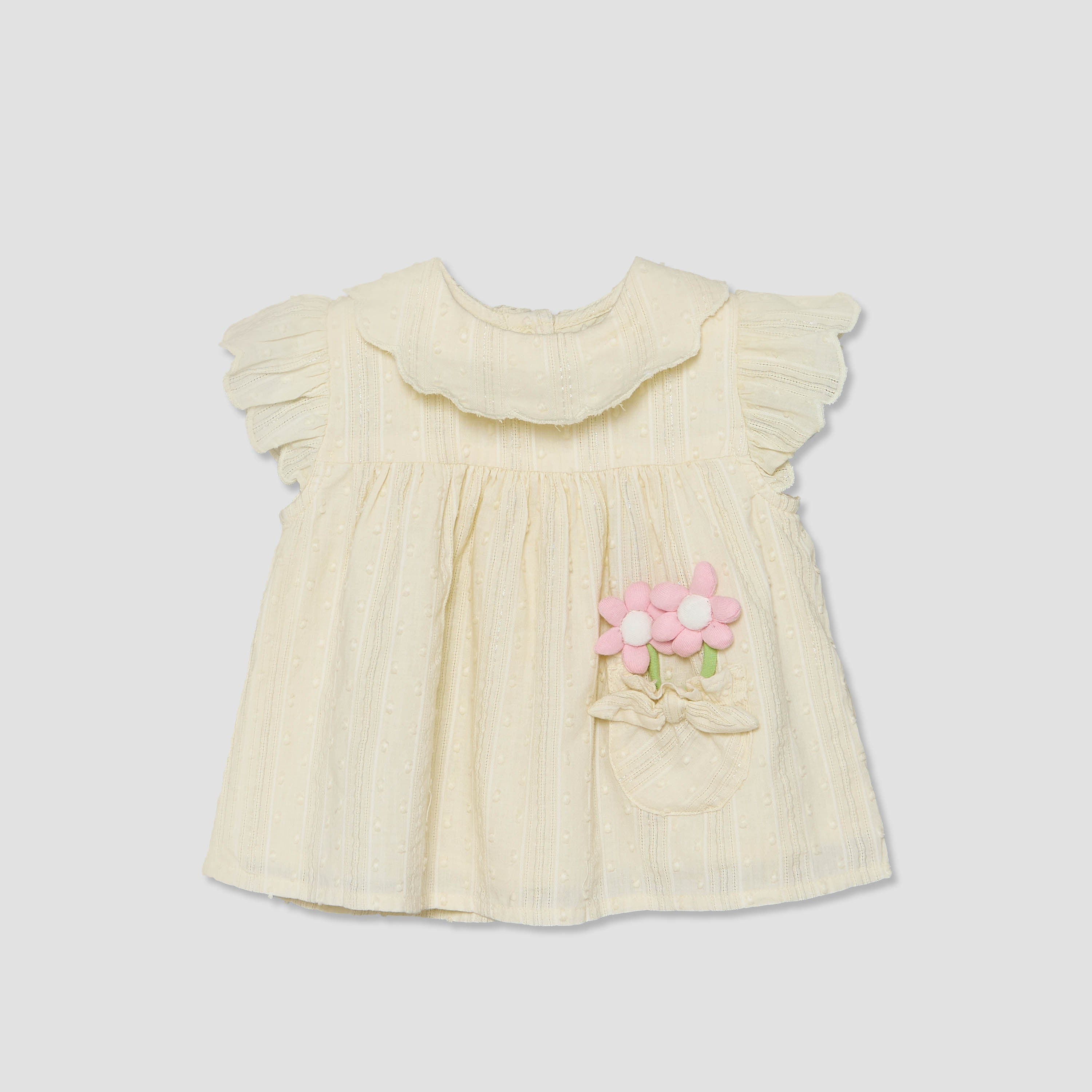 Juniors Round Neck Short Sleeves Top and Shorts Set with Floral Appique