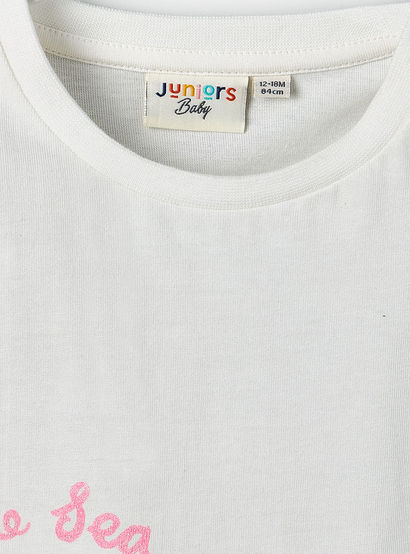 Juniors Crew Neck Short Sleeves Top and Denim Joggers Set with Turtle Print-baby-girls-clothing-setsandcoords-image-4