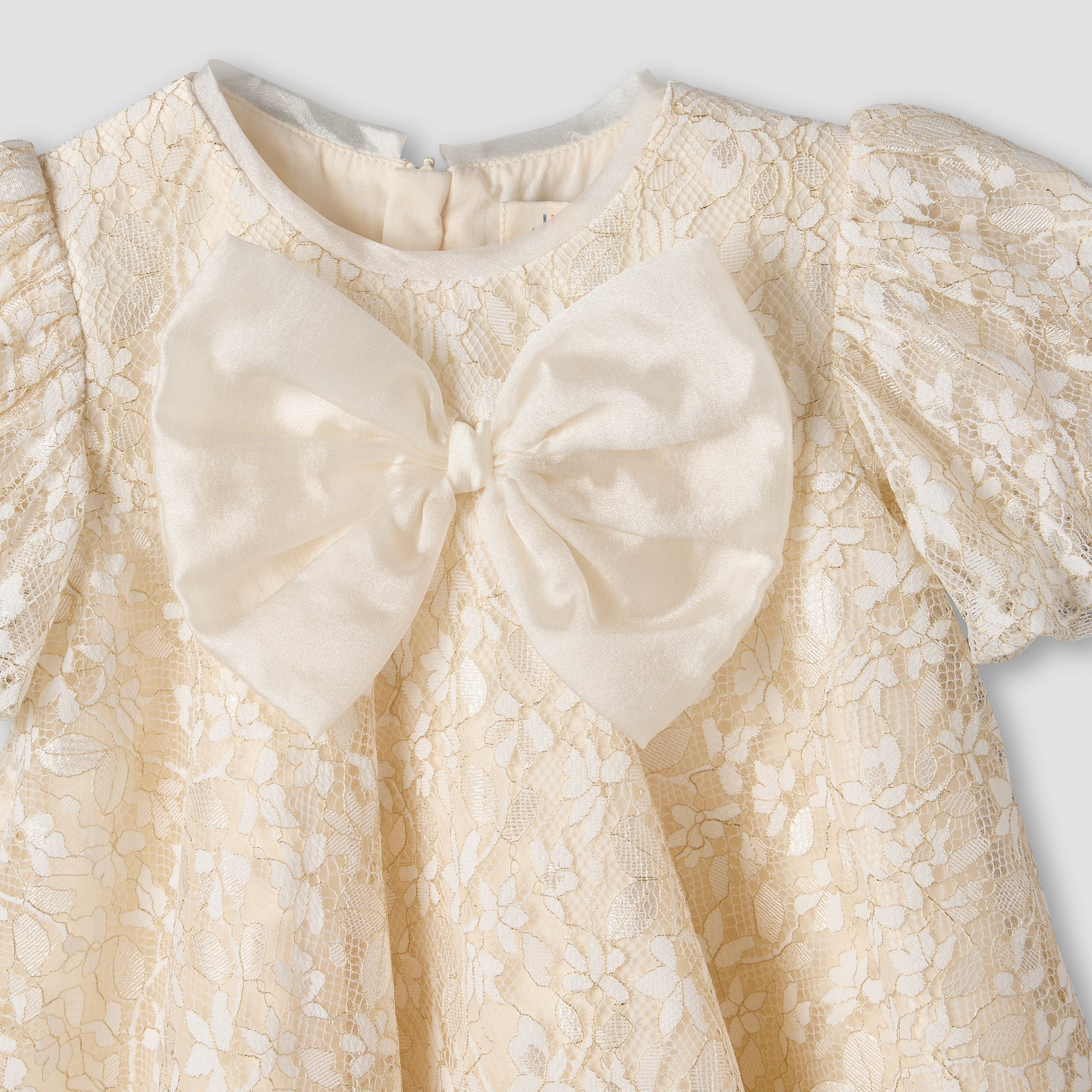 Juniors Round Neck Short Sleeves A-line Dress with Lace and Bow Detail