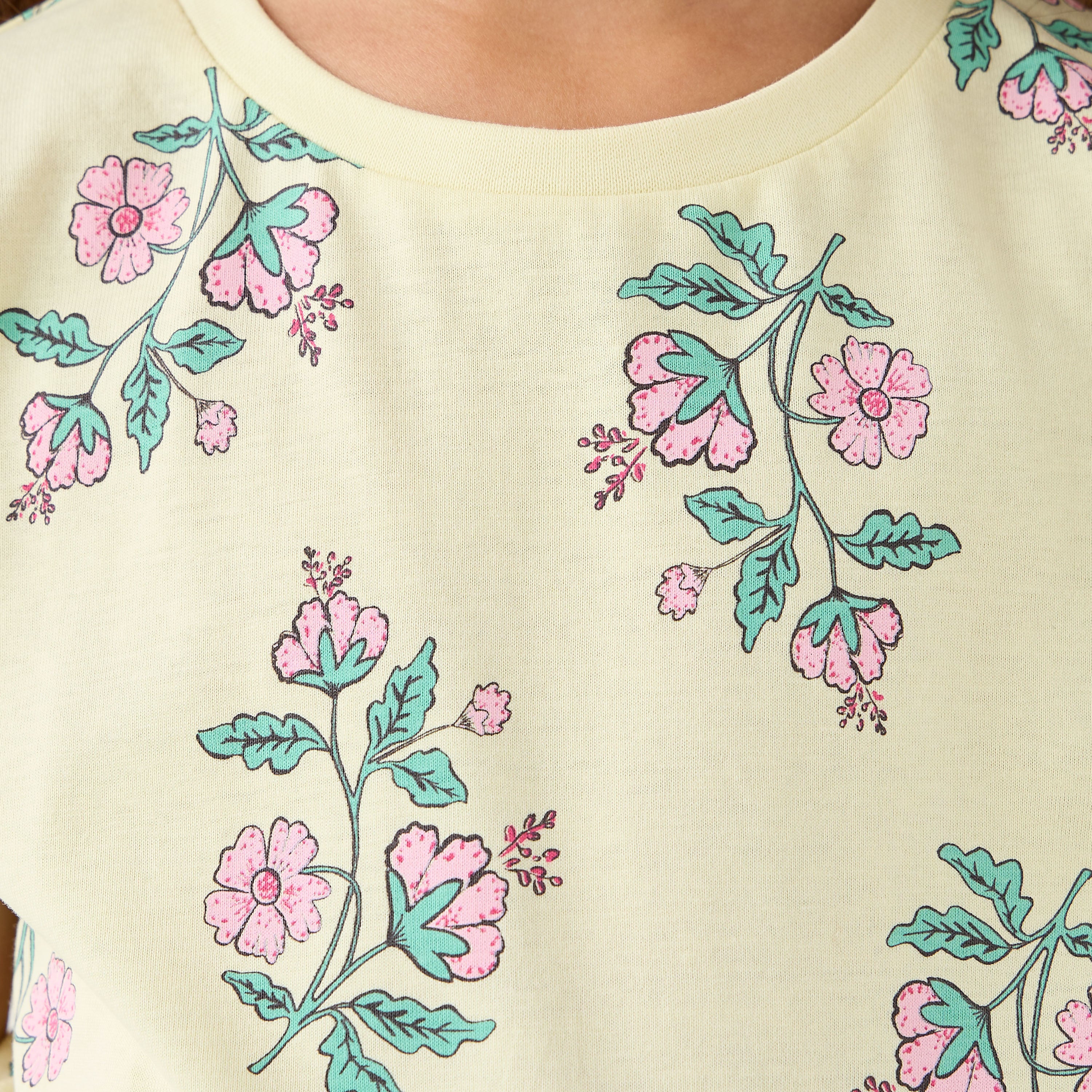 Pack of 2 Juniors Round Neck Short Sleeves T-shirt with Floral Print