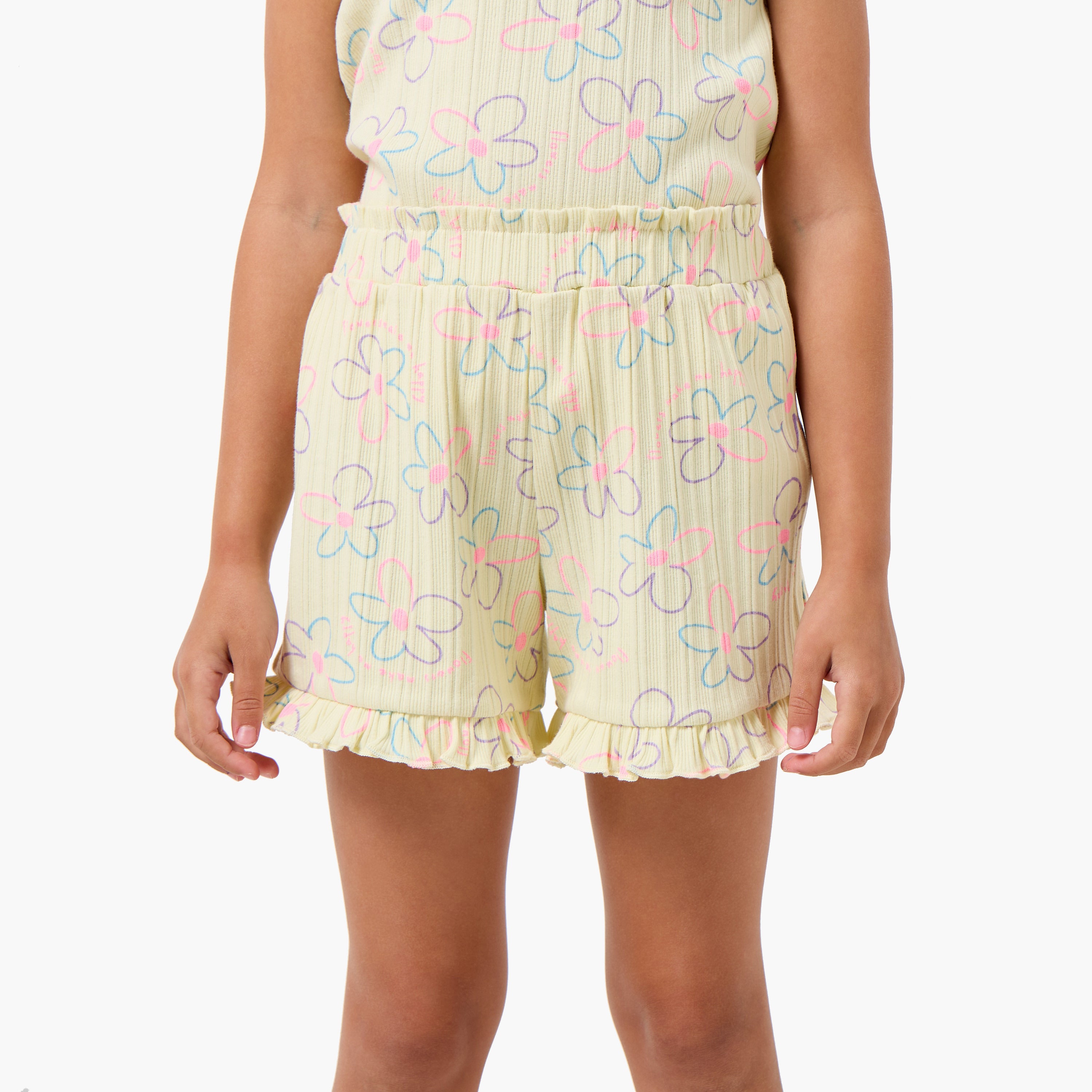 Juniors Round Neck Short Sleeves T-shirt and Shorts Set with Floral Print