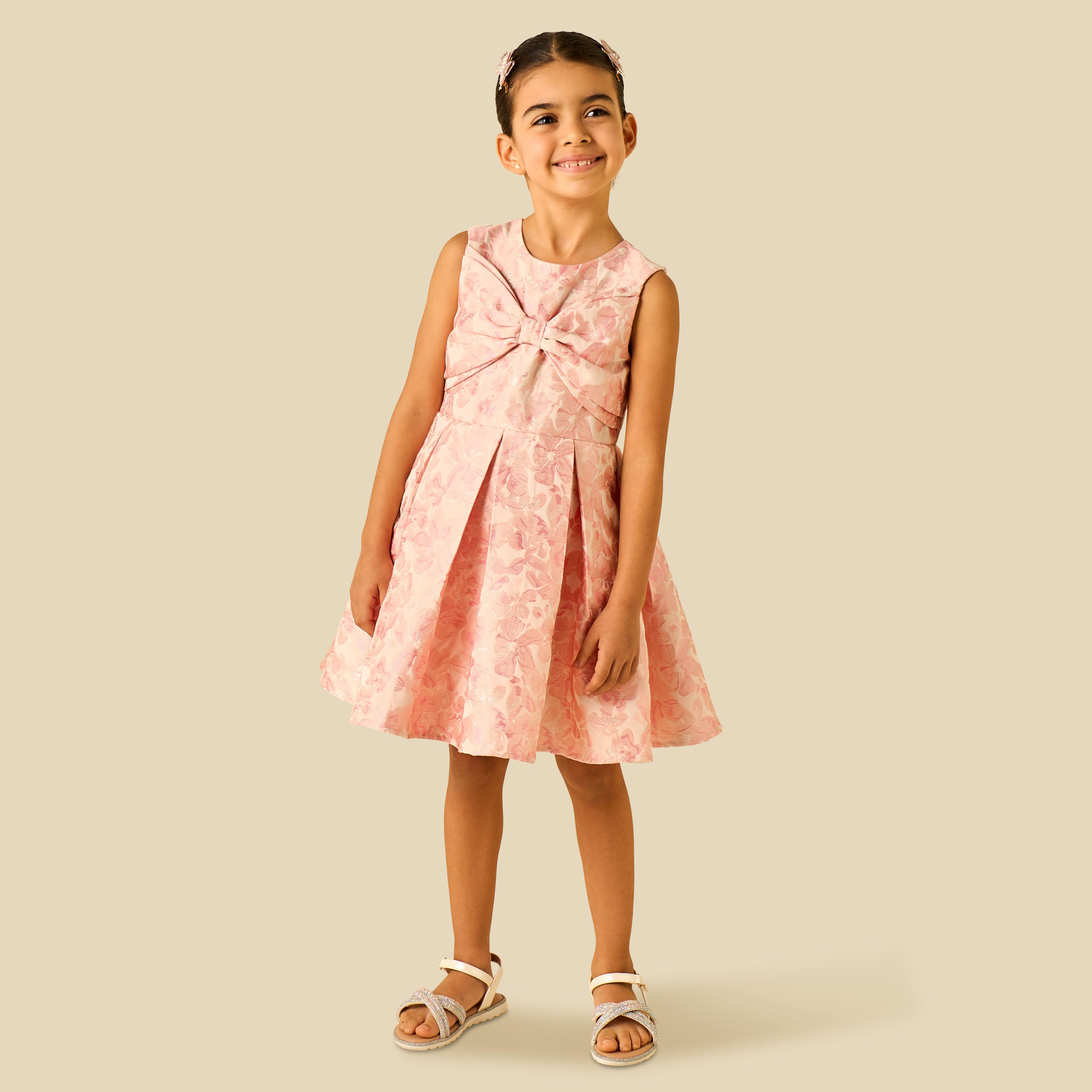 Juniors Round Neck Sleeveless Dress with Floral Print