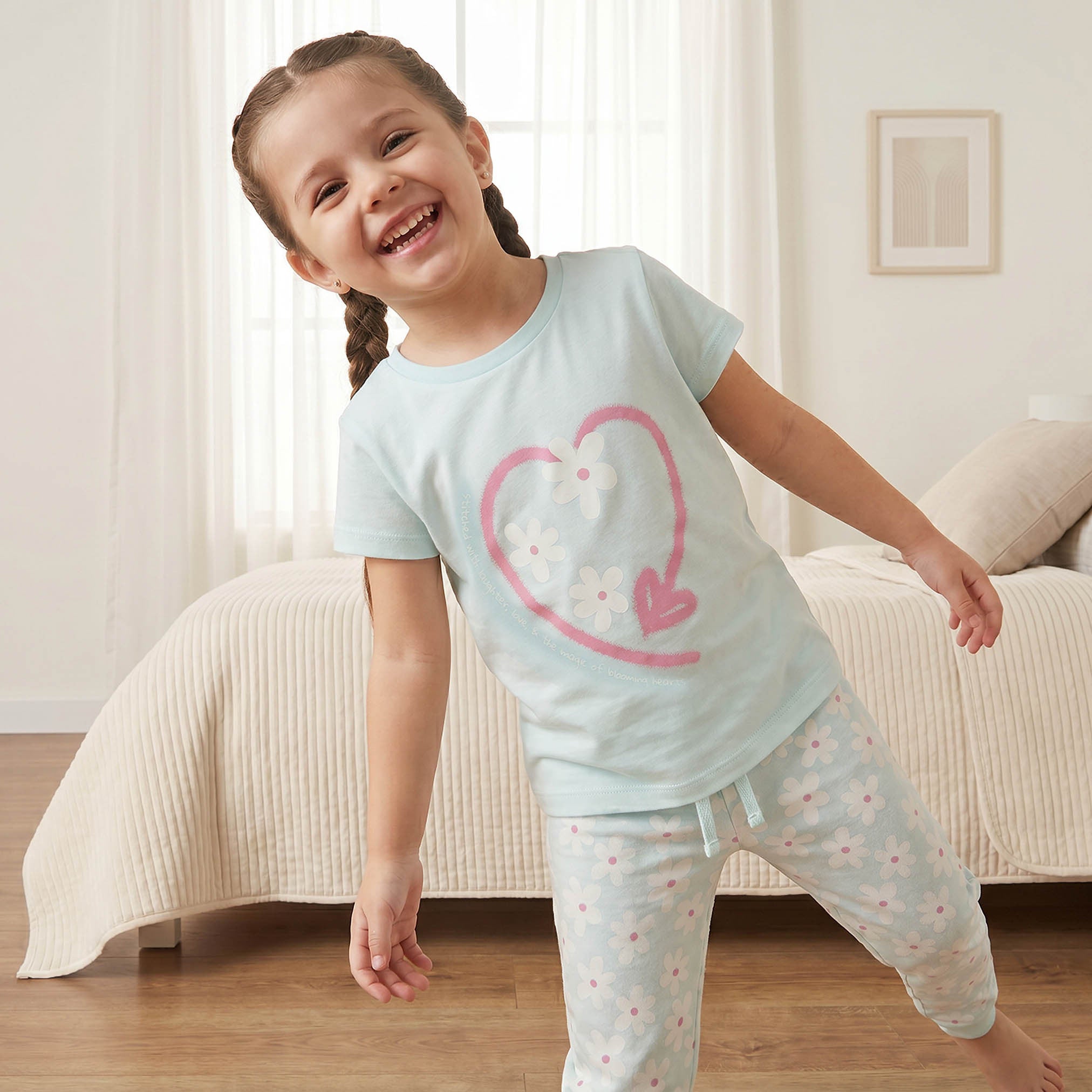 Juniors Cotton Crew Neck Short Sleeves Pyjama Set with Floral Print