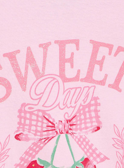 Juniors Cotton Crew Neck Short Sleeves Pyjama Set with Strawberry Print-girls-clothing-nightwear-image-5