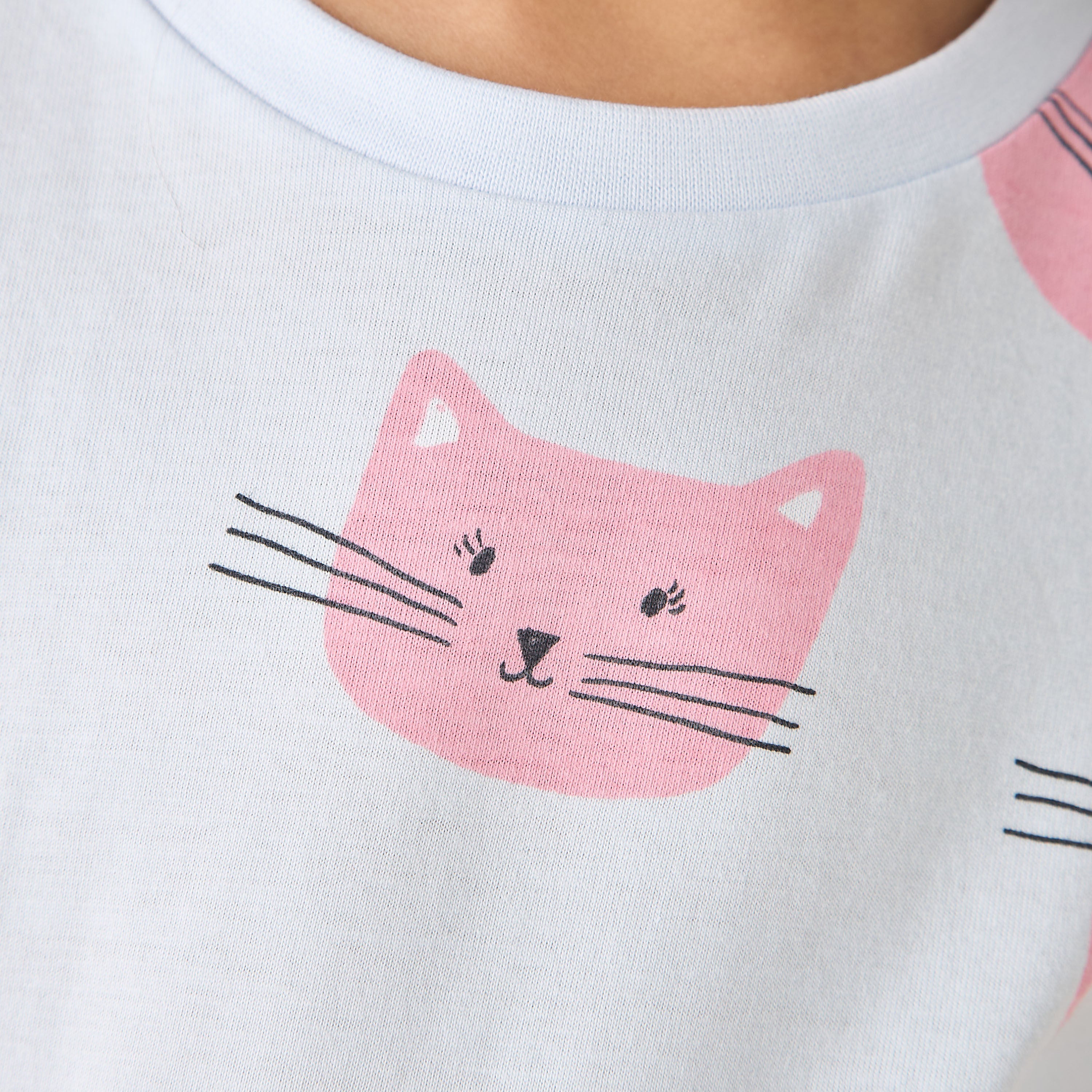 Juniors Cotton Crew Neck Long Sleeves Pyjama Set with Cat Print