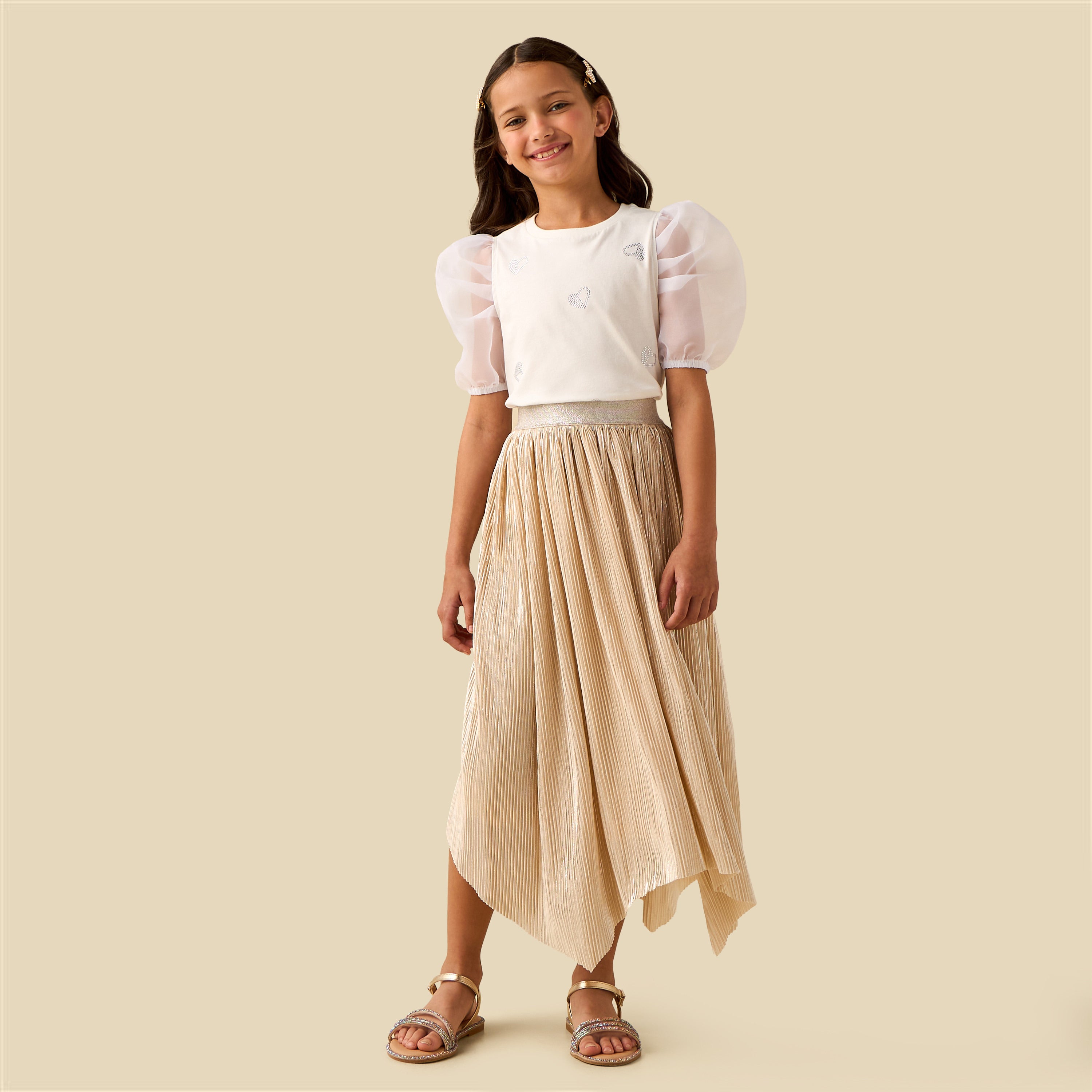 Juniors Crew Neck Short Sleeve T-shirt with Embellishment