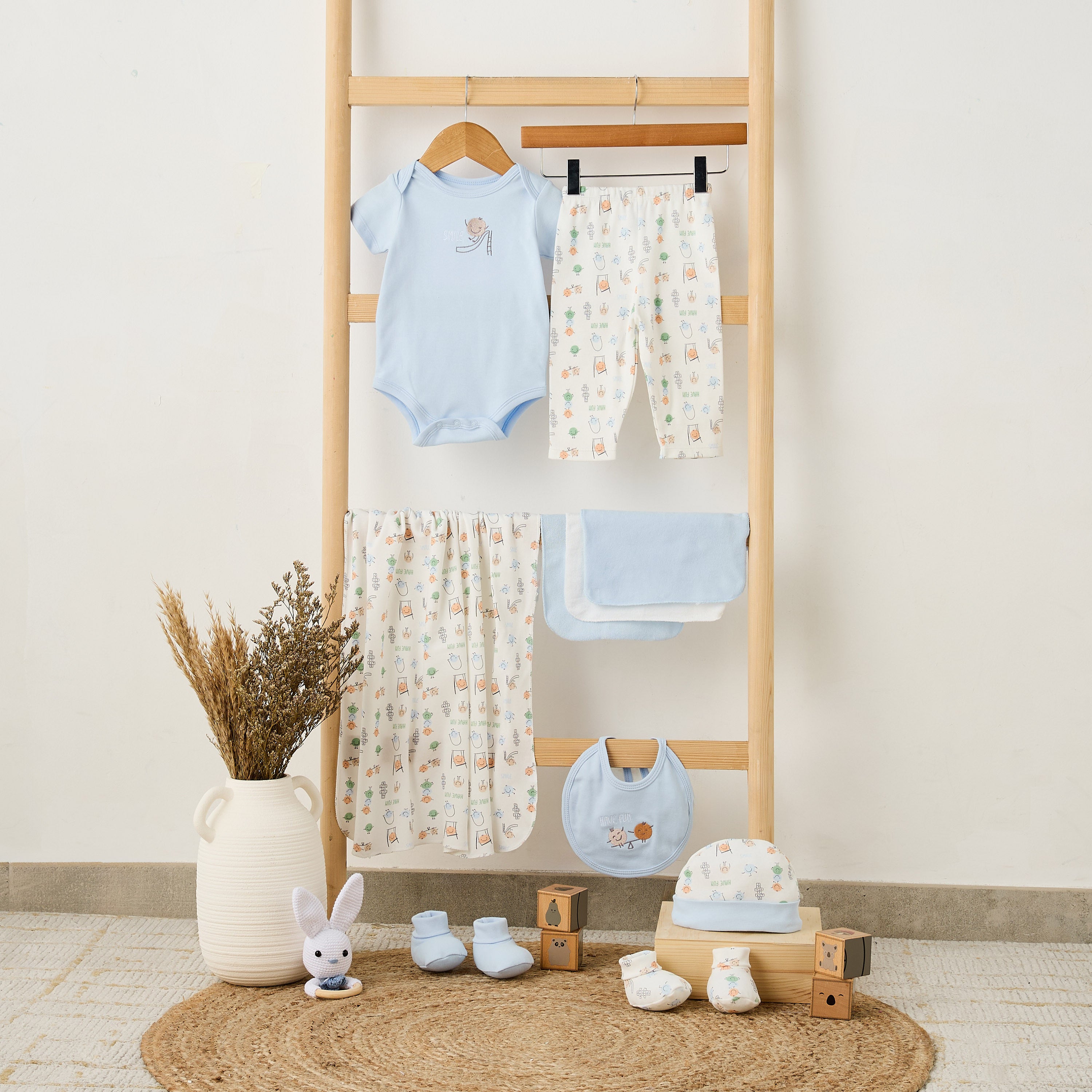 Set of 11 Juniors Clothing Gift Set with Print