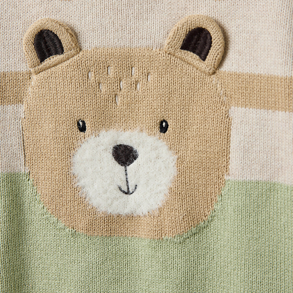 Juniors Crew Neck Long Sleeves Sweater and Pants Set with Bear Applique