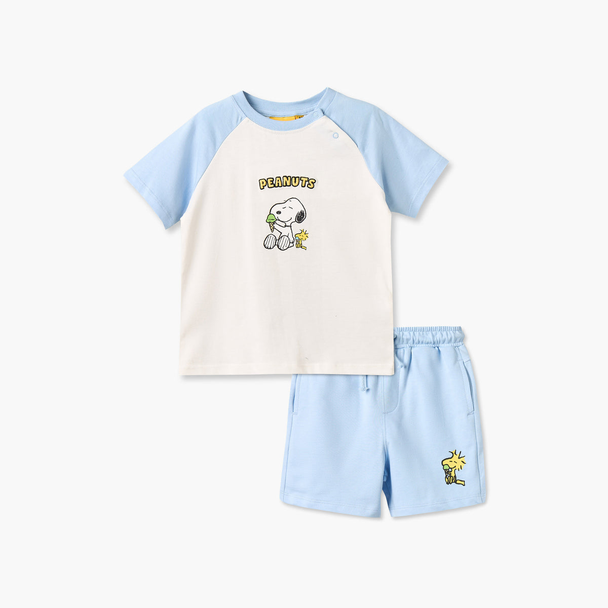 Crew Neck Short Sleeves T-shirt and Shorts Set with Snoopy Print