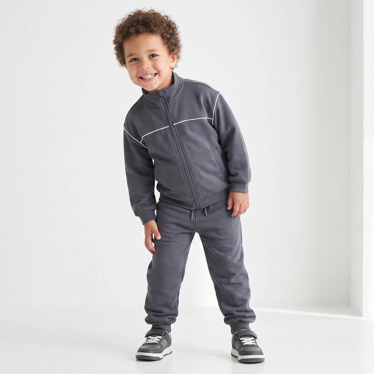 Juniors High Neck Long Sleeves Jacket and Joggers Set with Zip Closure