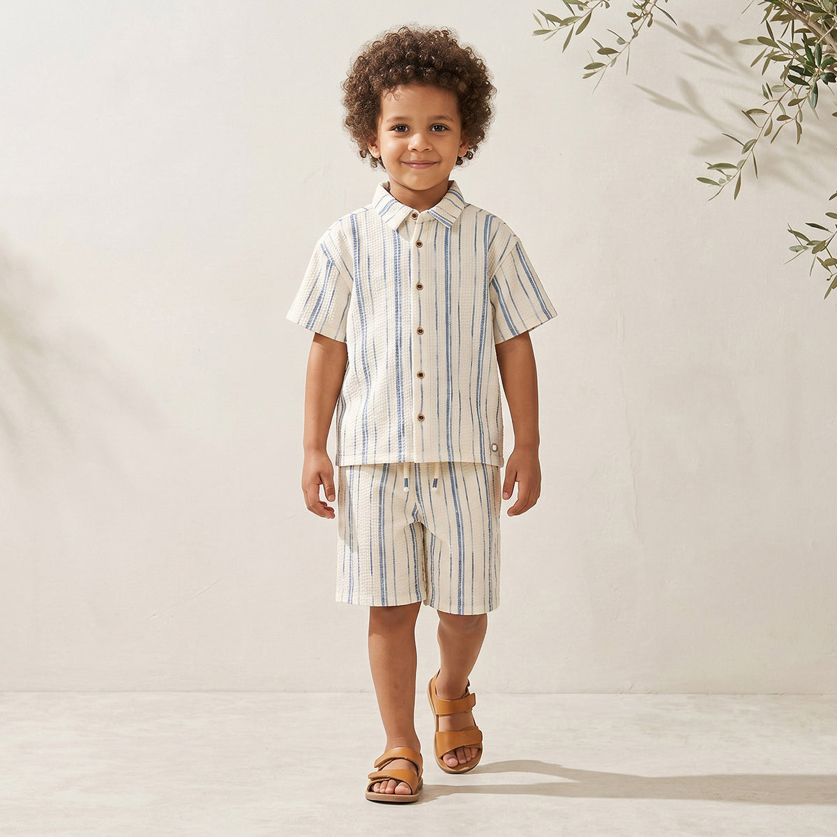 Eligo Collared Short Sleeves Shirt and Shorts Set with Pockets