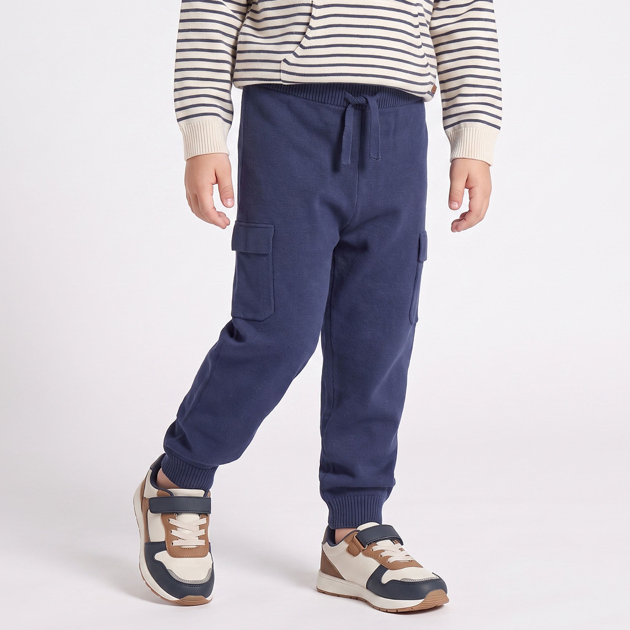 Hooded Long Sleeves Sweatshirt and Trousers Set with Stripes