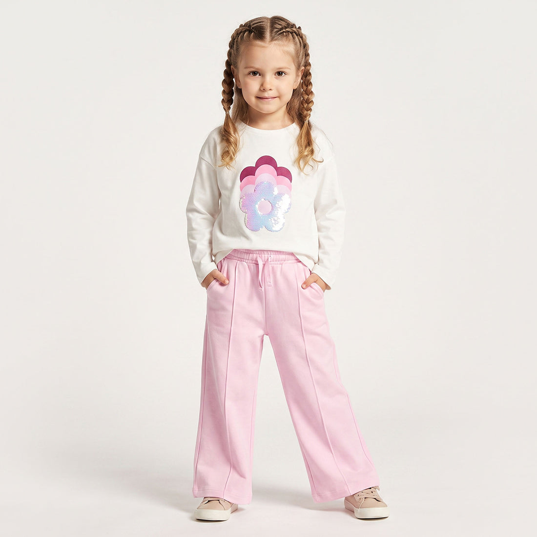 Juniors Crew Neck Long Sleeves T-shirt with Sequin Embellishment