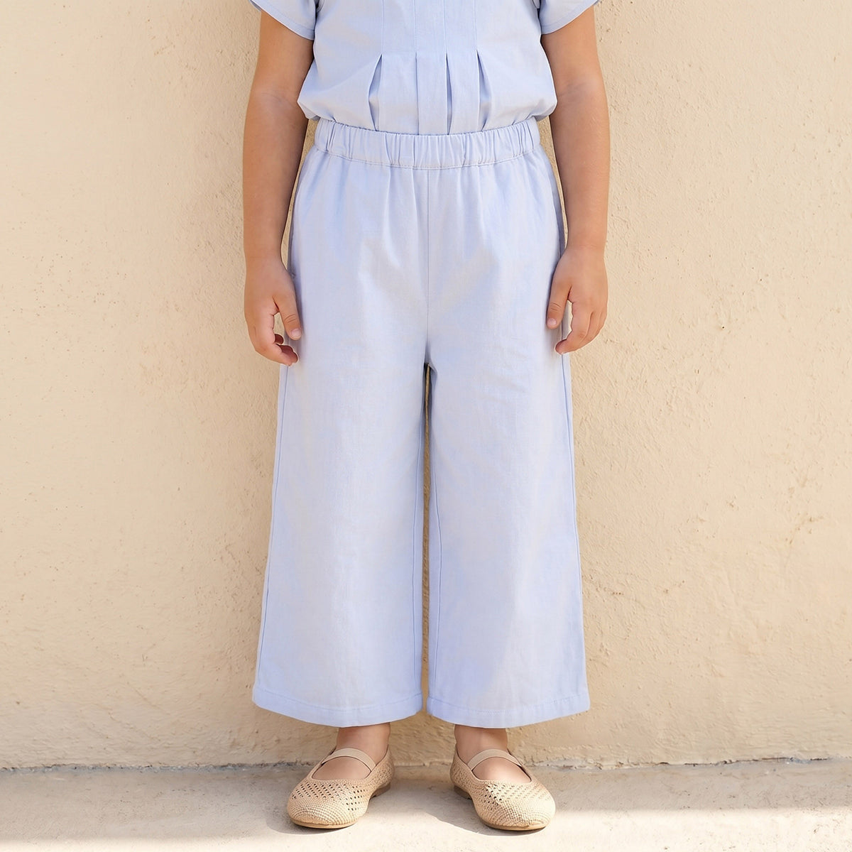 Juniors Square Neck Short Sleeves Peplum Top and Pants Set with Wavy Pattern