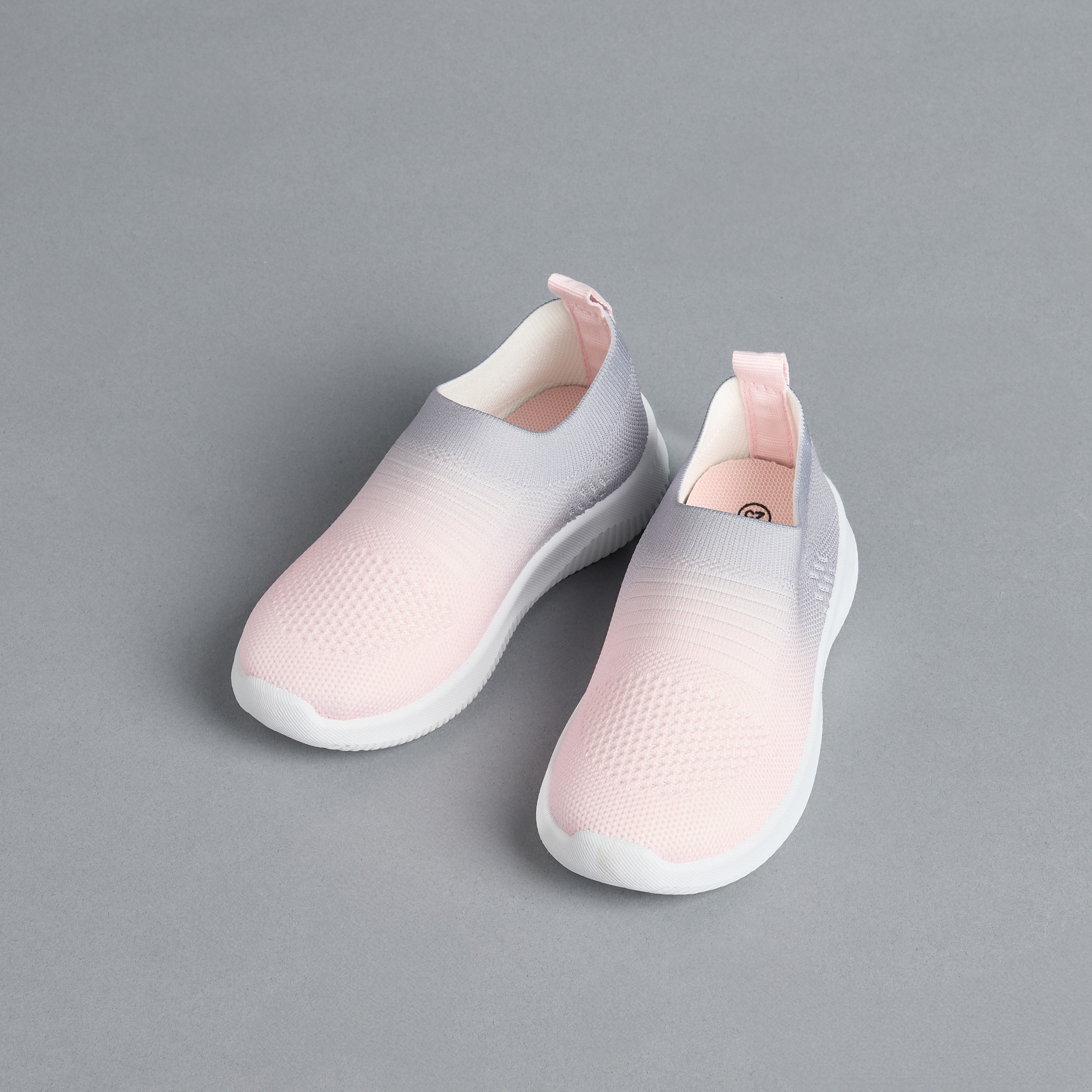 Ombre Flyknit Slip-On Sneakers